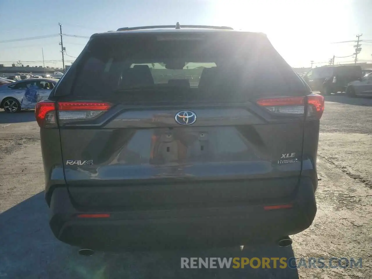 6 fotografías del automóvil dañado JTMRWRFVXKD505262 TOYOTA RAV4 2019