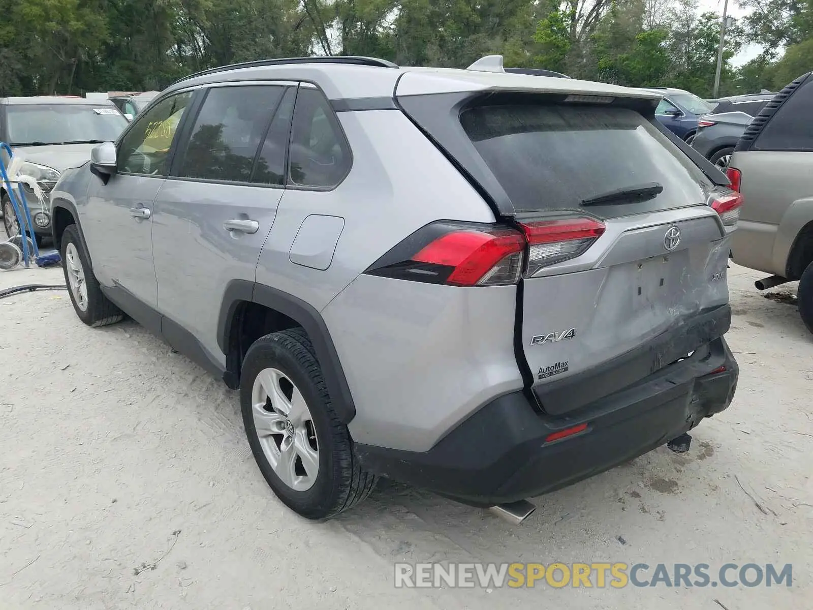3 fotografías del automóvil dañado JTMW1RFV0KD005192 TOYOTA RAV4 2019
