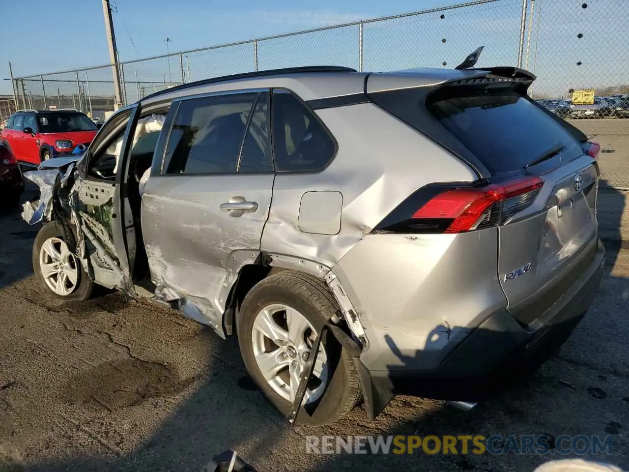 2 fotografías del automóvil dañado JTMW1RFV0KD030321 TOYOTA RAV4 2019