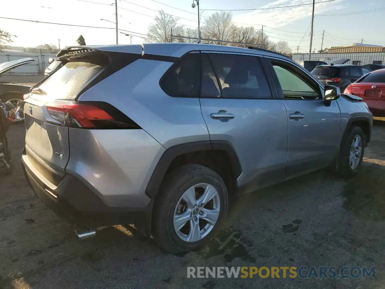 3 fotografías del automóvil dañado JTMW1RFV0KD030321 TOYOTA RAV4 2019