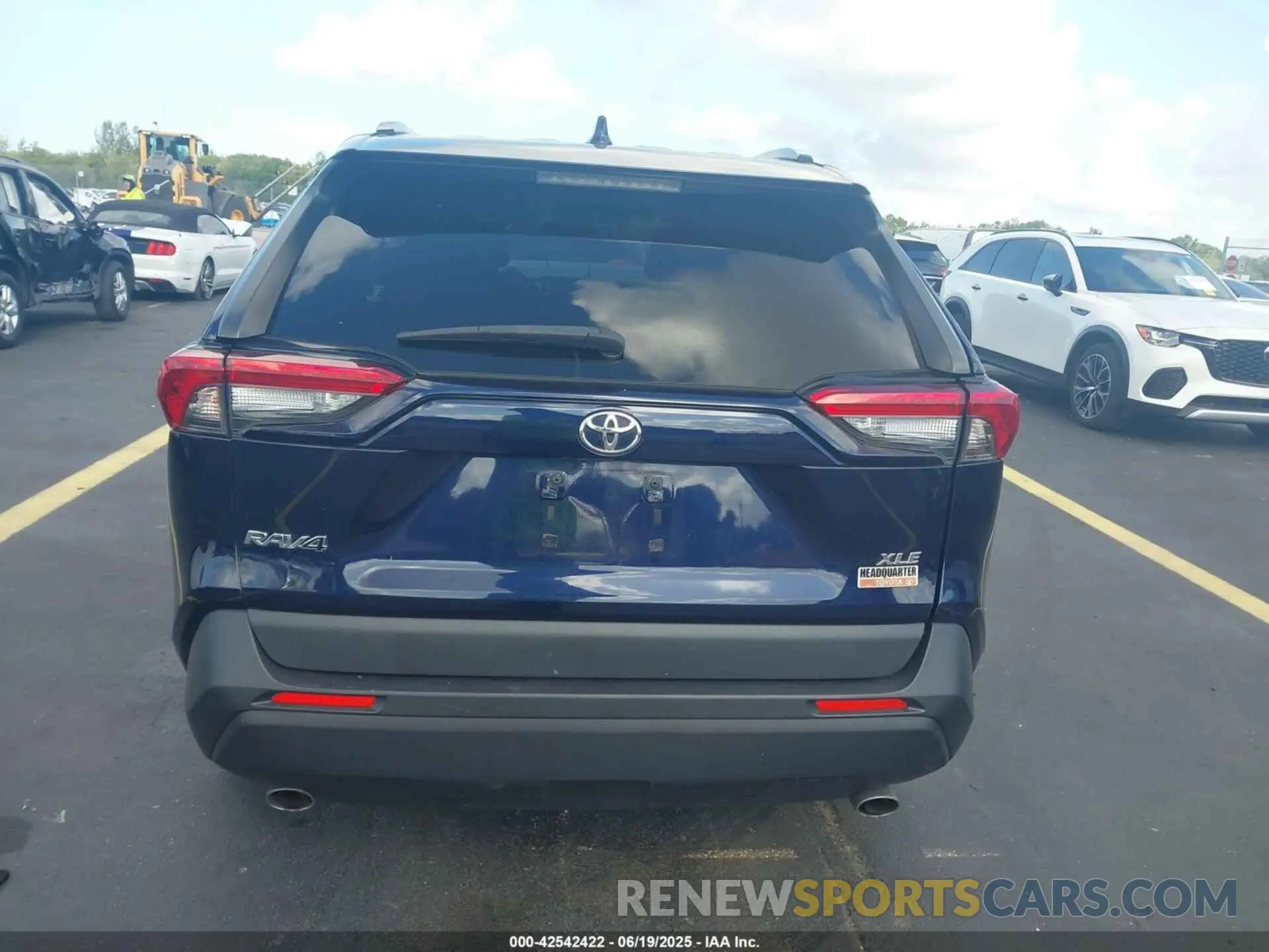 15 fotografías del automóvil dañado JTMW1RFV0KD502114 TOYOTA RAV4 2019