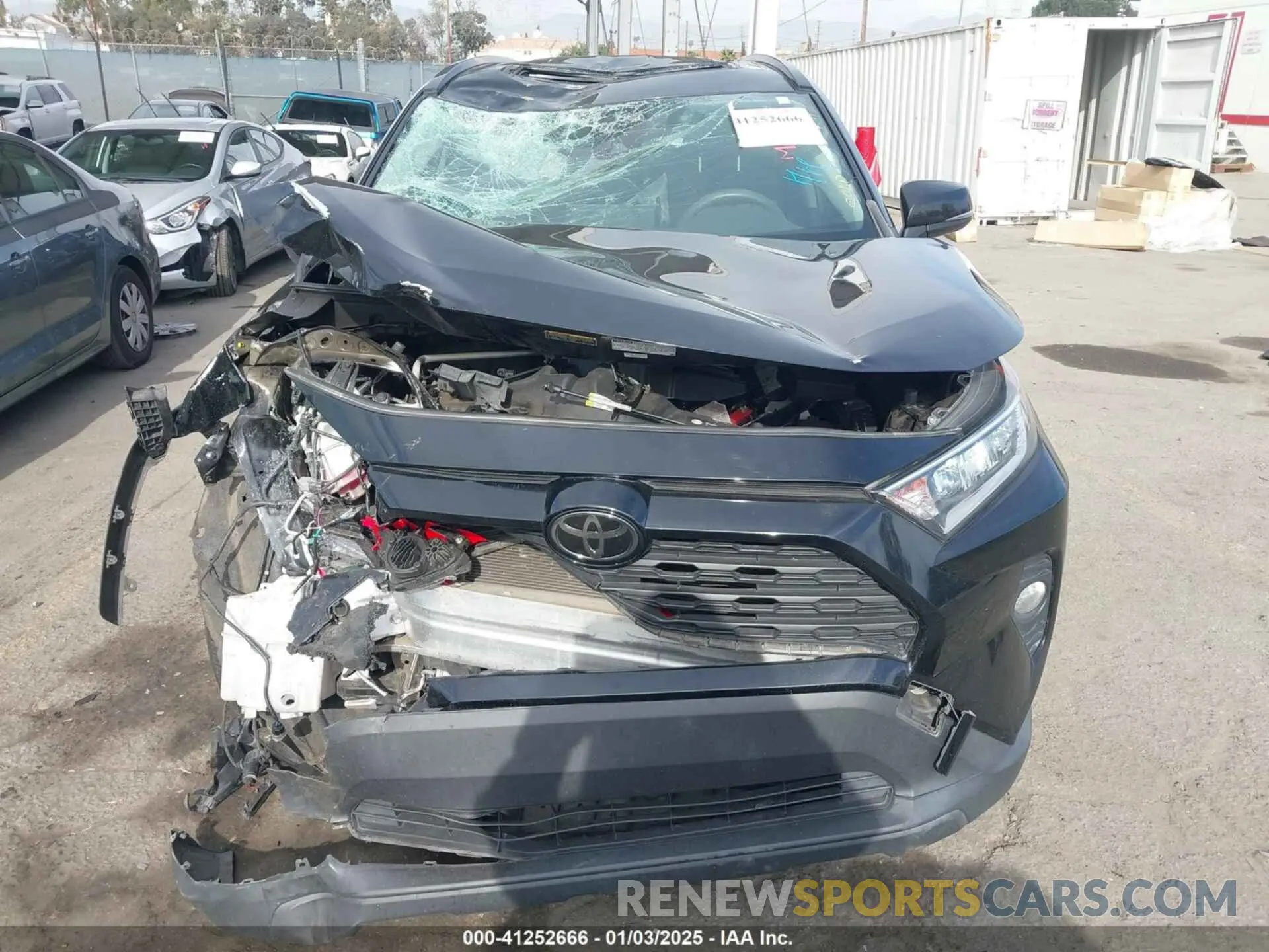 12 fotografías del automóvil dañado JTMW1RFV0KD513744 TOYOTA RAV4 2019