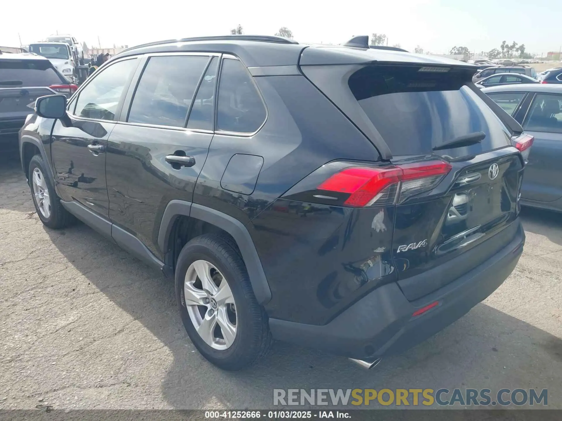 3 fotografías del automóvil dañado JTMW1RFV0KD513744 TOYOTA RAV4 2019