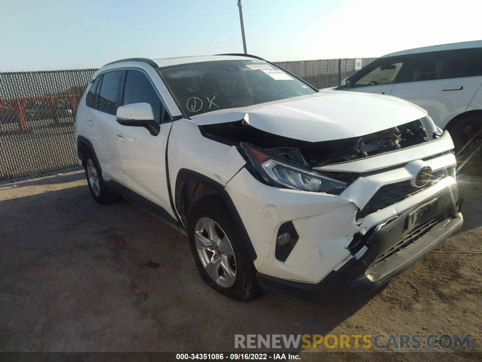 1 fotografías del automóvil dañado JTMW1RFV0KJ015237 TOYOTA RAV4 2019