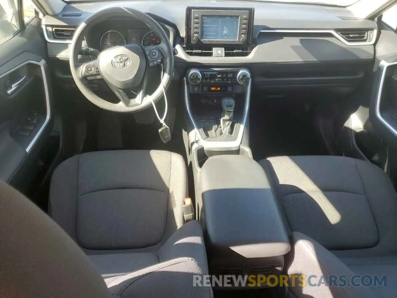 8 fotografías del automóvil dañado JTMW1RFV1KJ014923 TOYOTA RAV4 2019