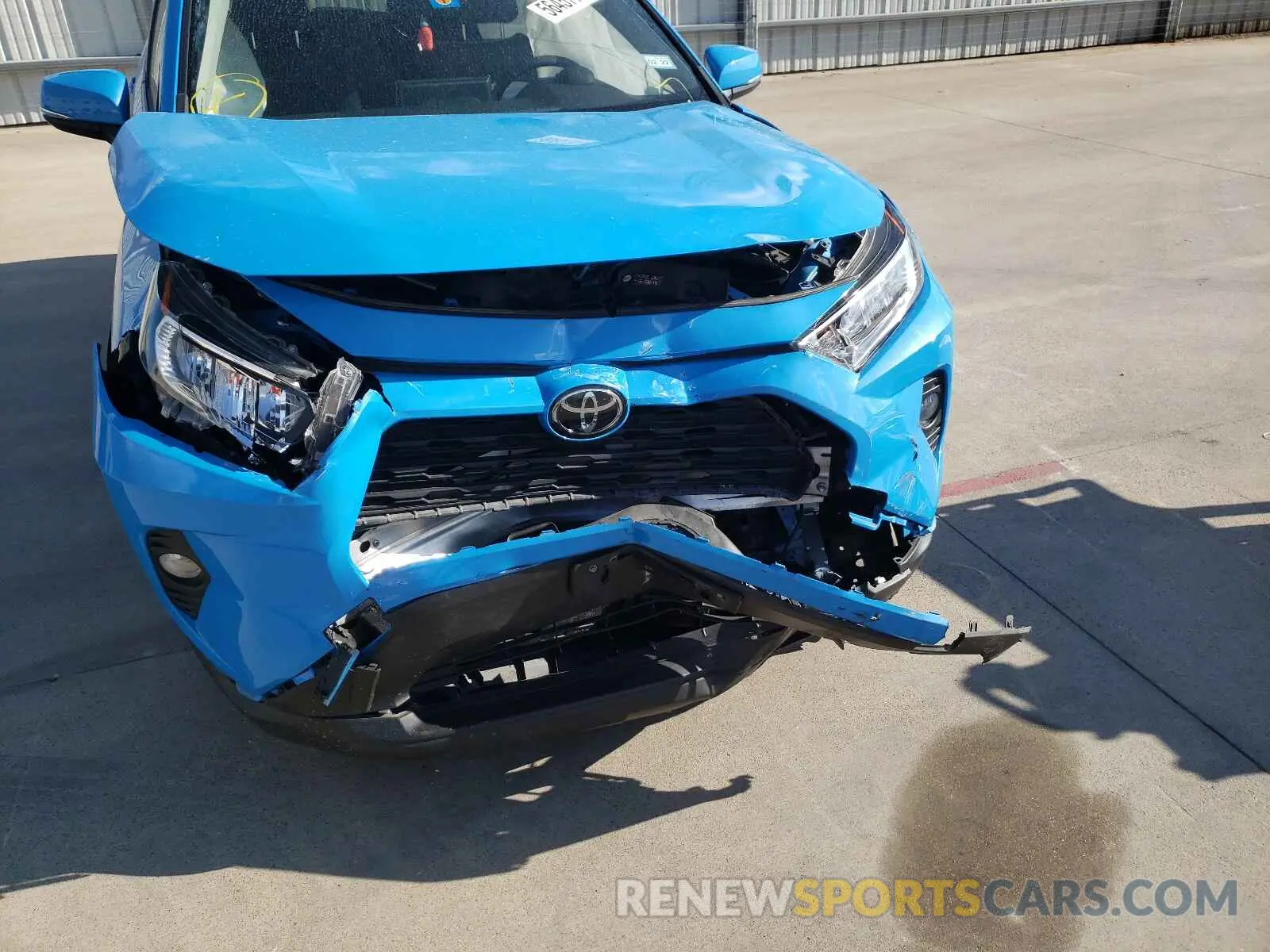 9 fotografías del automóvil dañado JTMW1RFV2KD009650 TOYOTA RAV4 2019