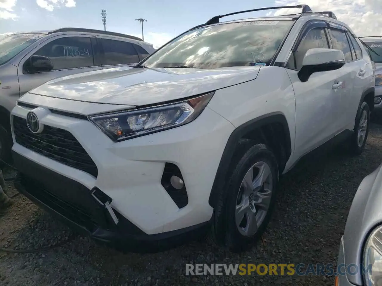 2 fotografías del automóvil dañado JTMW1RFV3KD005199 TOYOTA RAV4 2019