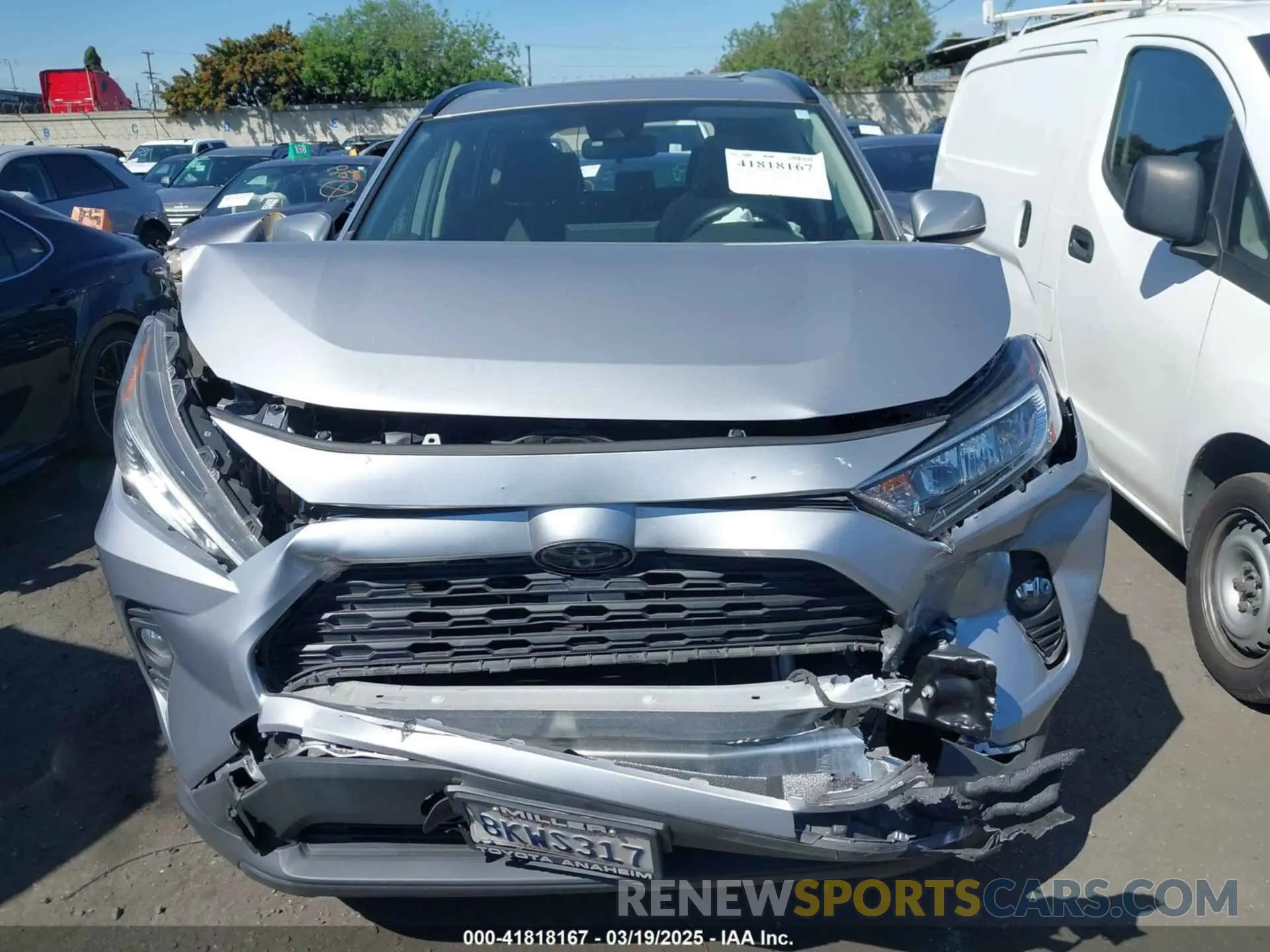 12 fotografías del automóvil dañado JTMW1RFV3KD028269 TOYOTA RAV4 2019
