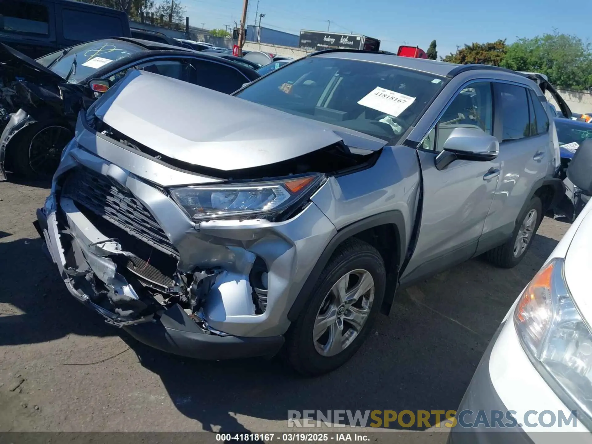 2 fotografías del automóvil dañado JTMW1RFV3KD028269 TOYOTA RAV4 2019