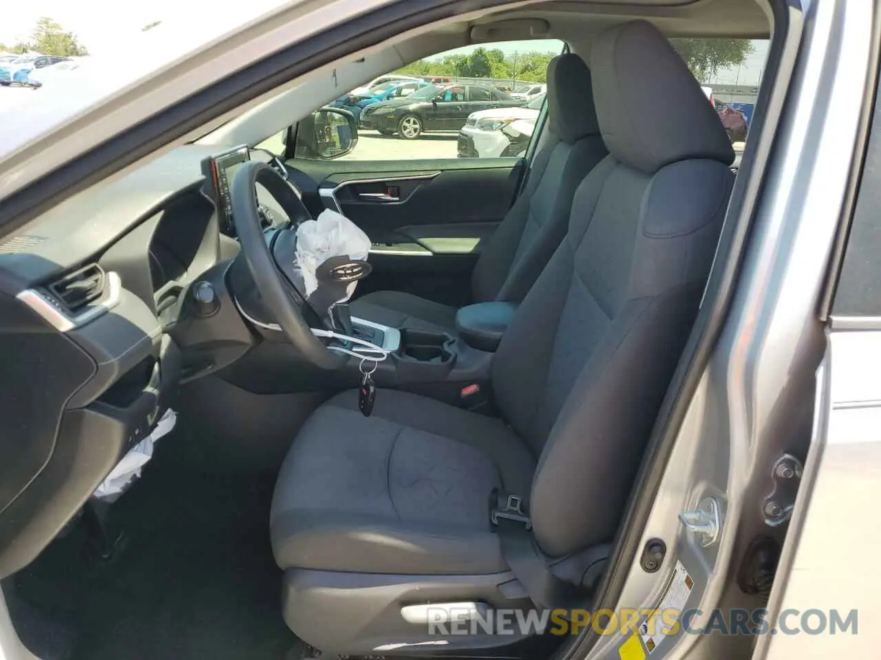 7 fotografías del automóvil dañado JTMW1RFV3KD038428 TOYOTA RAV4 2019