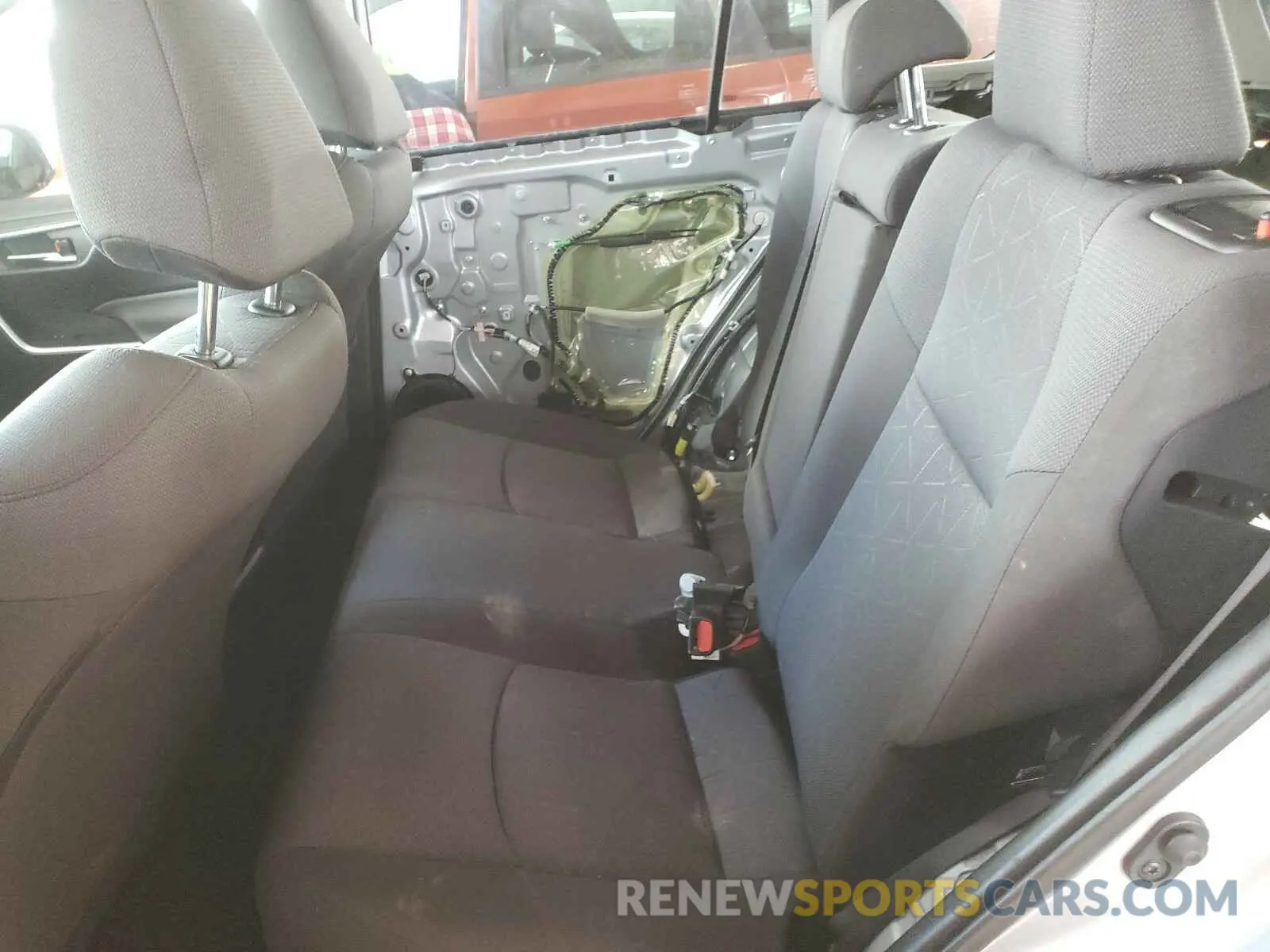 6 fotografías del automóvil dañado JTMW1RFV4KD020343 TOYOTA RAV4 2019