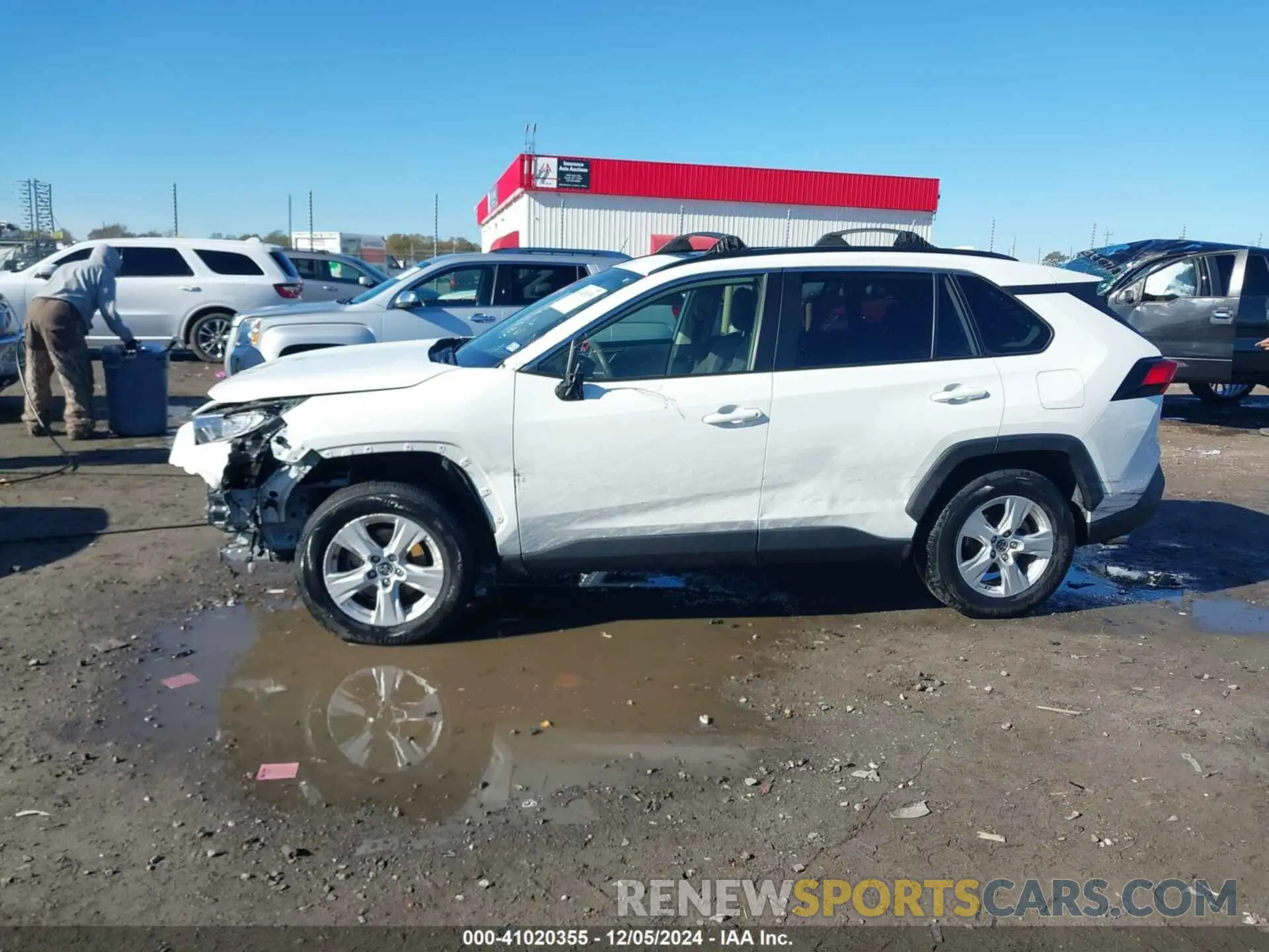 14 fotografías del automóvil dañado JTMW1RFV4KD028751 TOYOTA RAV4 2019