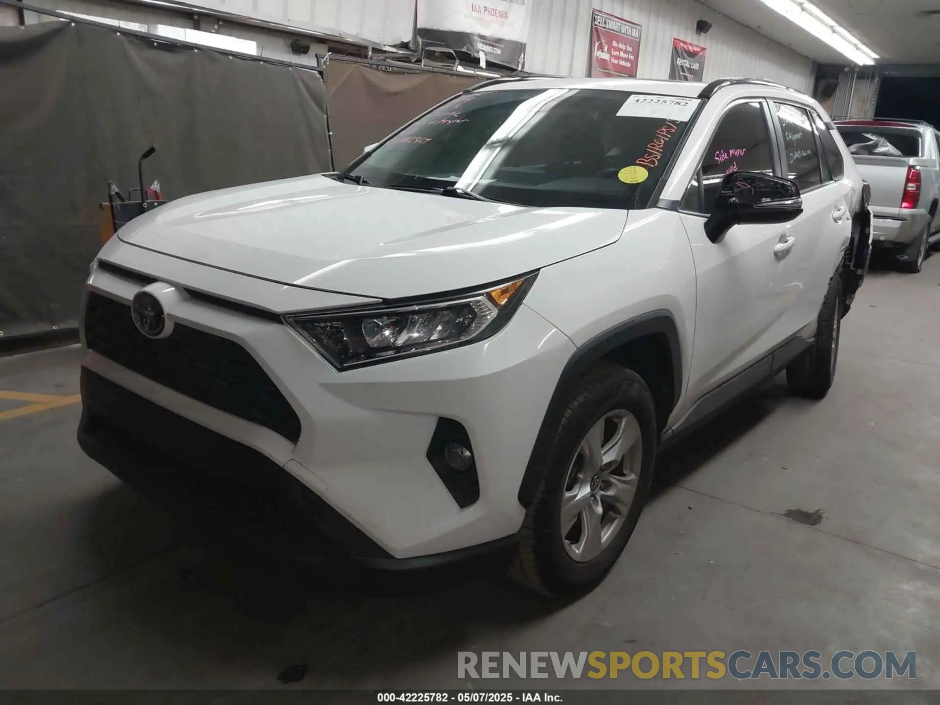 2 fotografías del automóvil dañado JTMW1RFV5KD003681 TOYOTA RAV4 2019