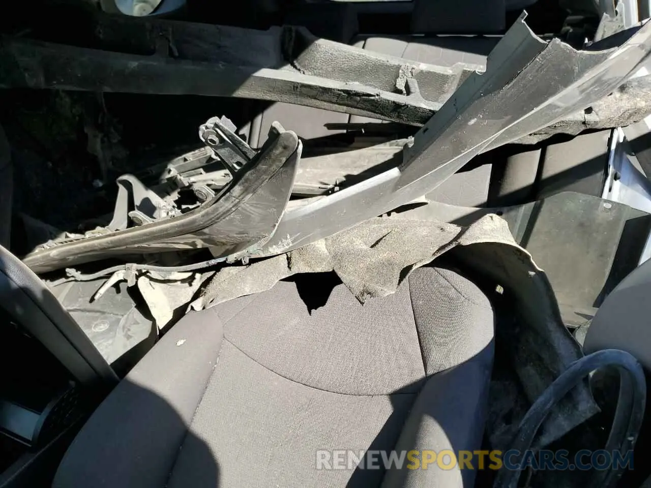 10 fotografías del automóvil dañado JTMW1RFV5KD003972 TOYOTA RAV4 2019