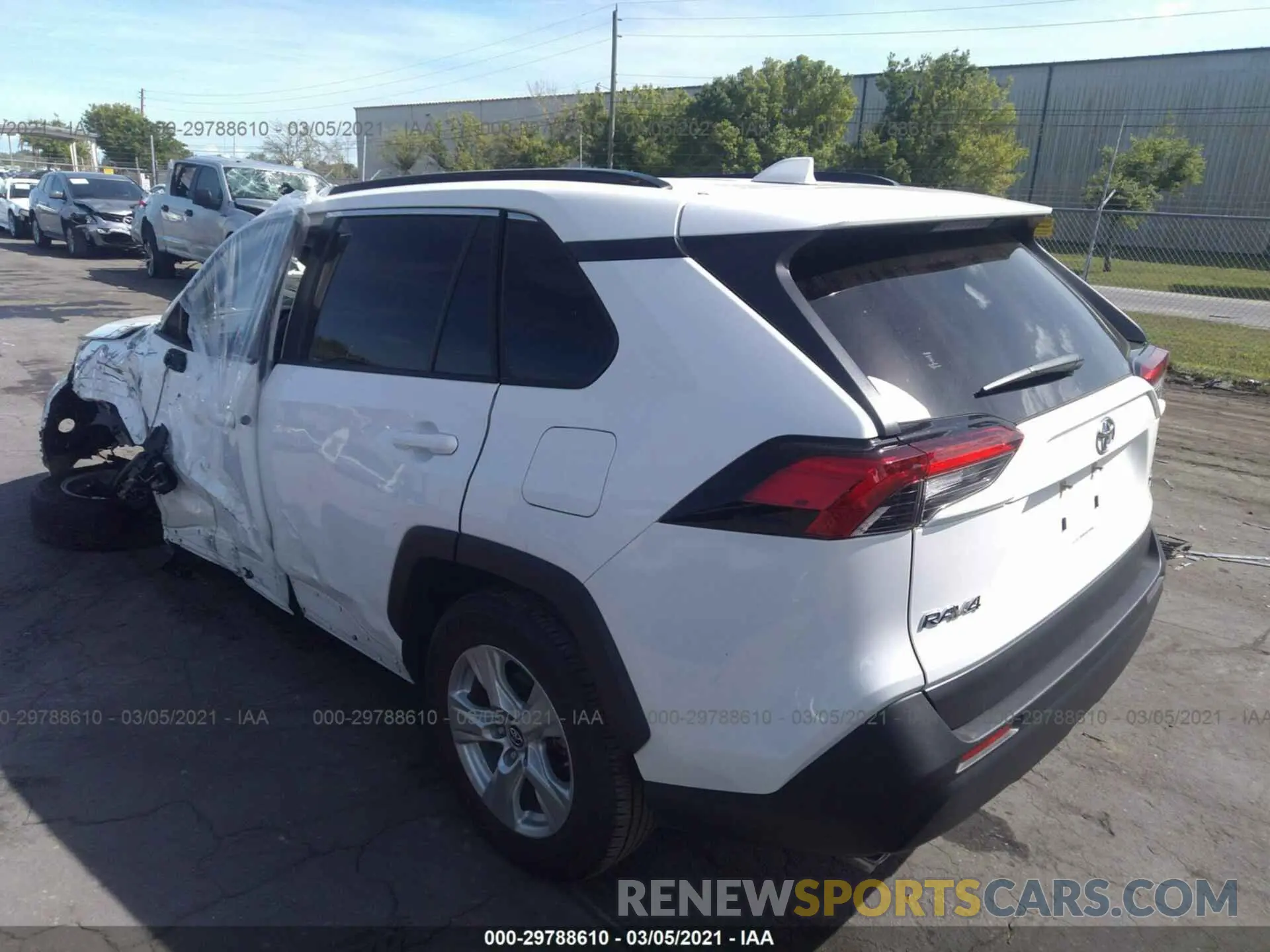 3 fotografías del automóvil dañado JTMW1RFV5KD031464 TOYOTA RAV4 2019