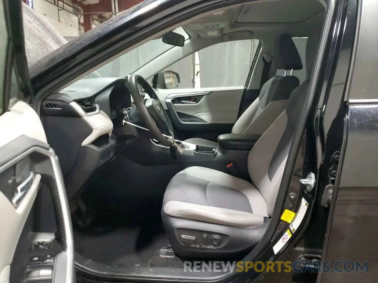7 fotografías del automóvil dañado JTMW1RFV5KD503209 TOYOTA RAV4 2019