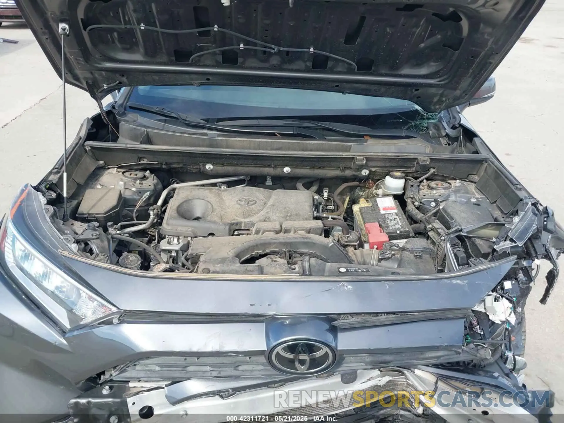 10 fotografías del automóvil dañado JTMW1RFV6KD011465 TOYOTA RAV4 2019