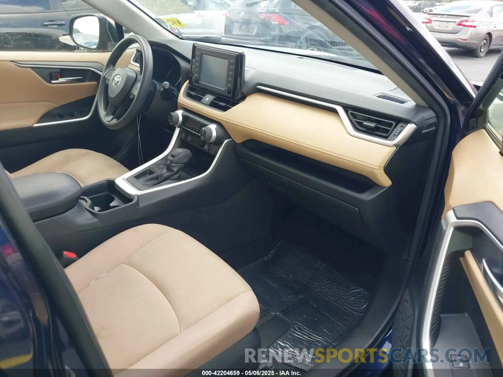 5 fotografías del automóvil dañado JTMW1RFV6KD502439 TOYOTA RAV4 2019