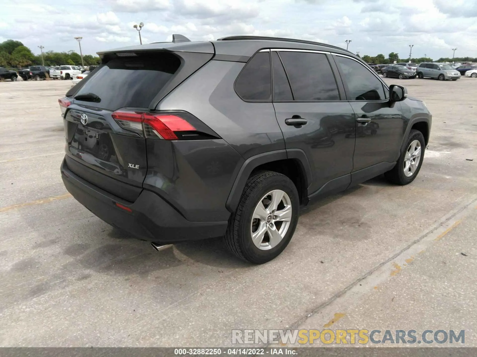 4 fotografías del automóvil dañado JTMW1RFV6KD504515 TOYOTA RAV4 2019