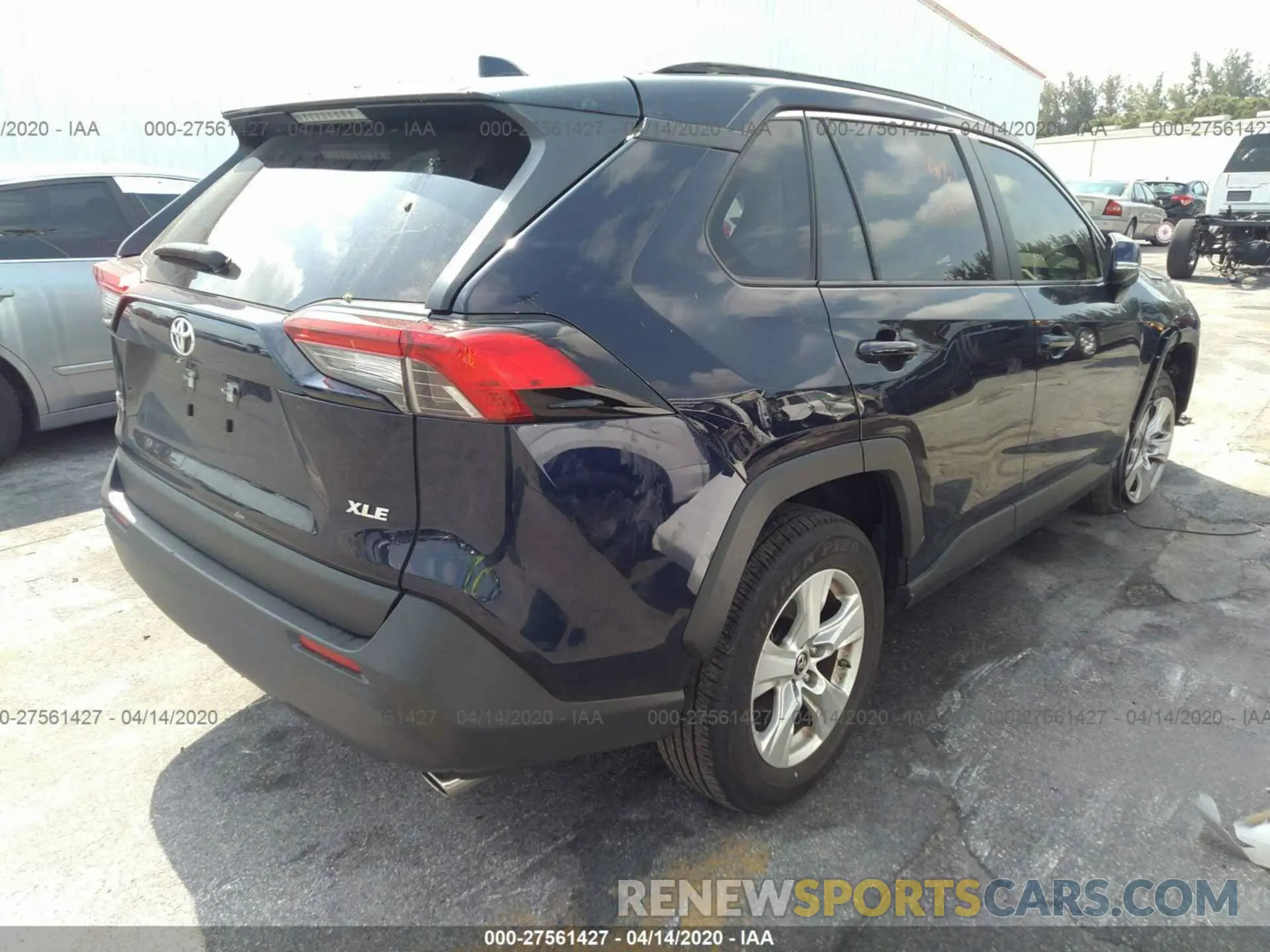 4 fotografías del automóvil dañado JTMW1RFV6KD510363 TOYOTA RAV4 2019