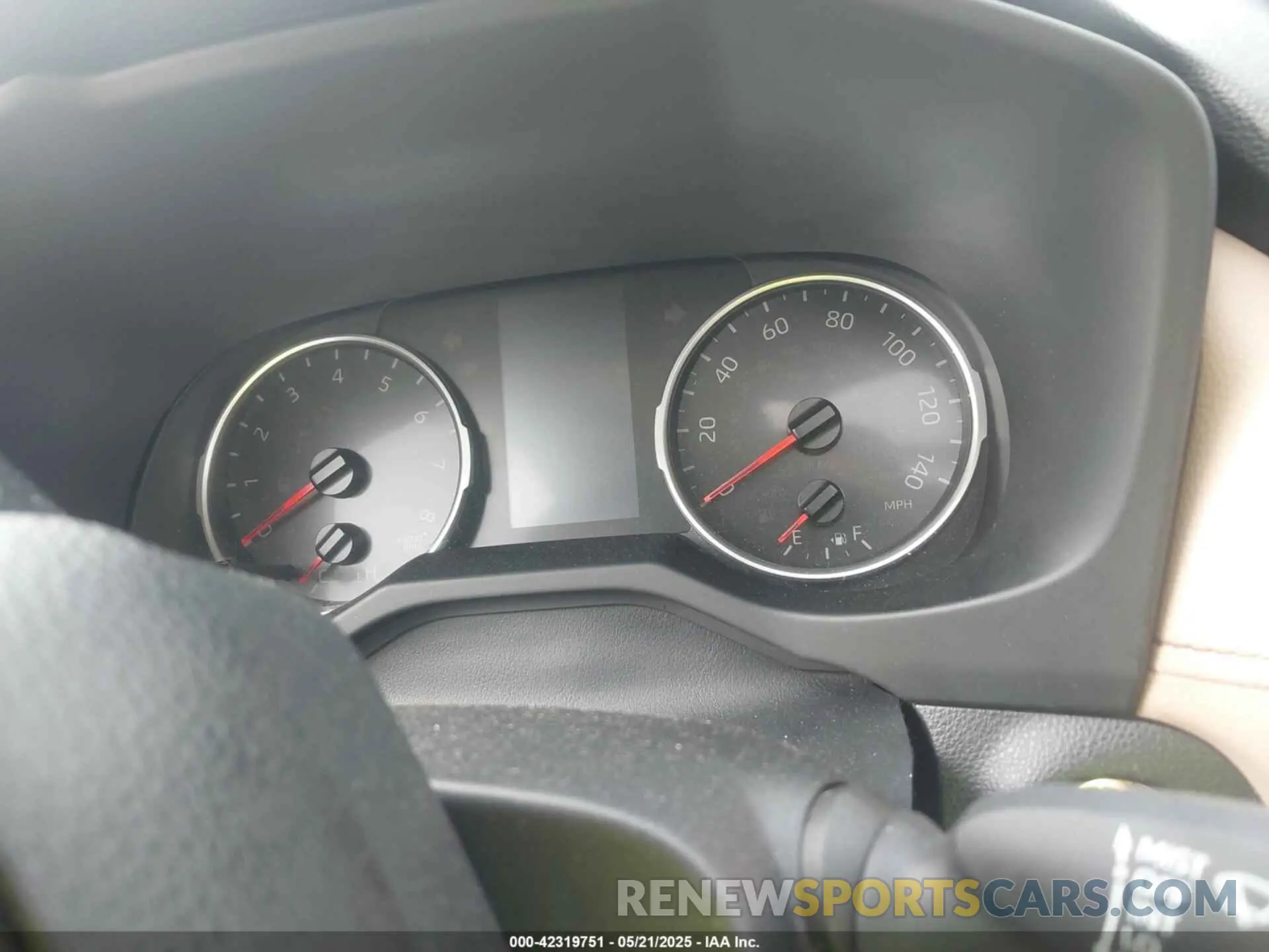 14 fotografías del automóvil dañado JTMW1RFV7KD041736 TOYOTA RAV4 2019