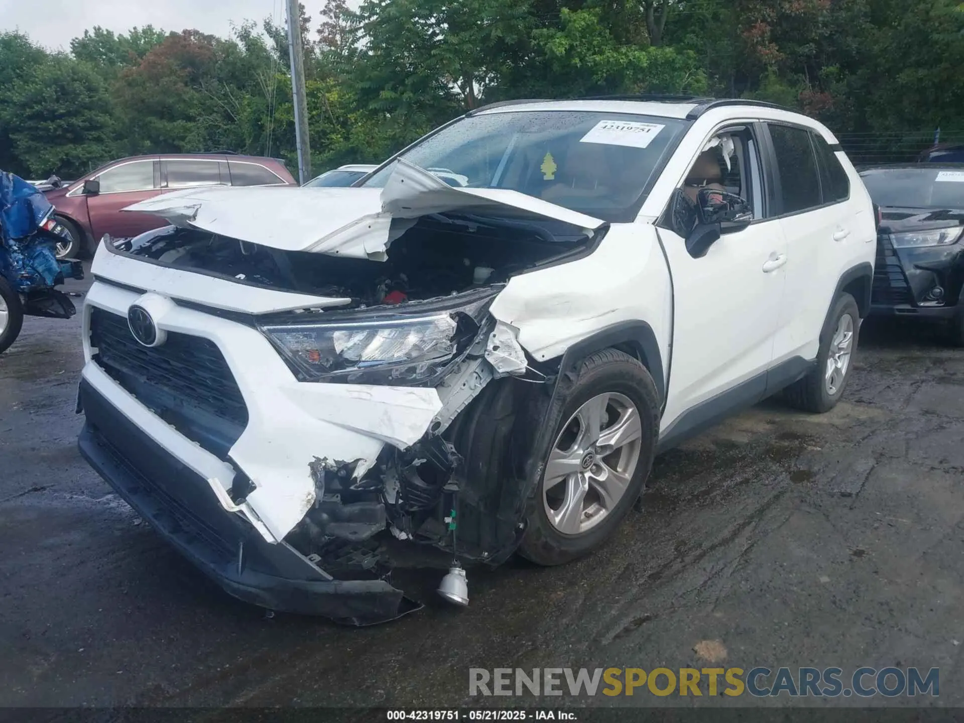 2 fotografías del automóvil dañado JTMW1RFV7KD041736 TOYOTA RAV4 2019