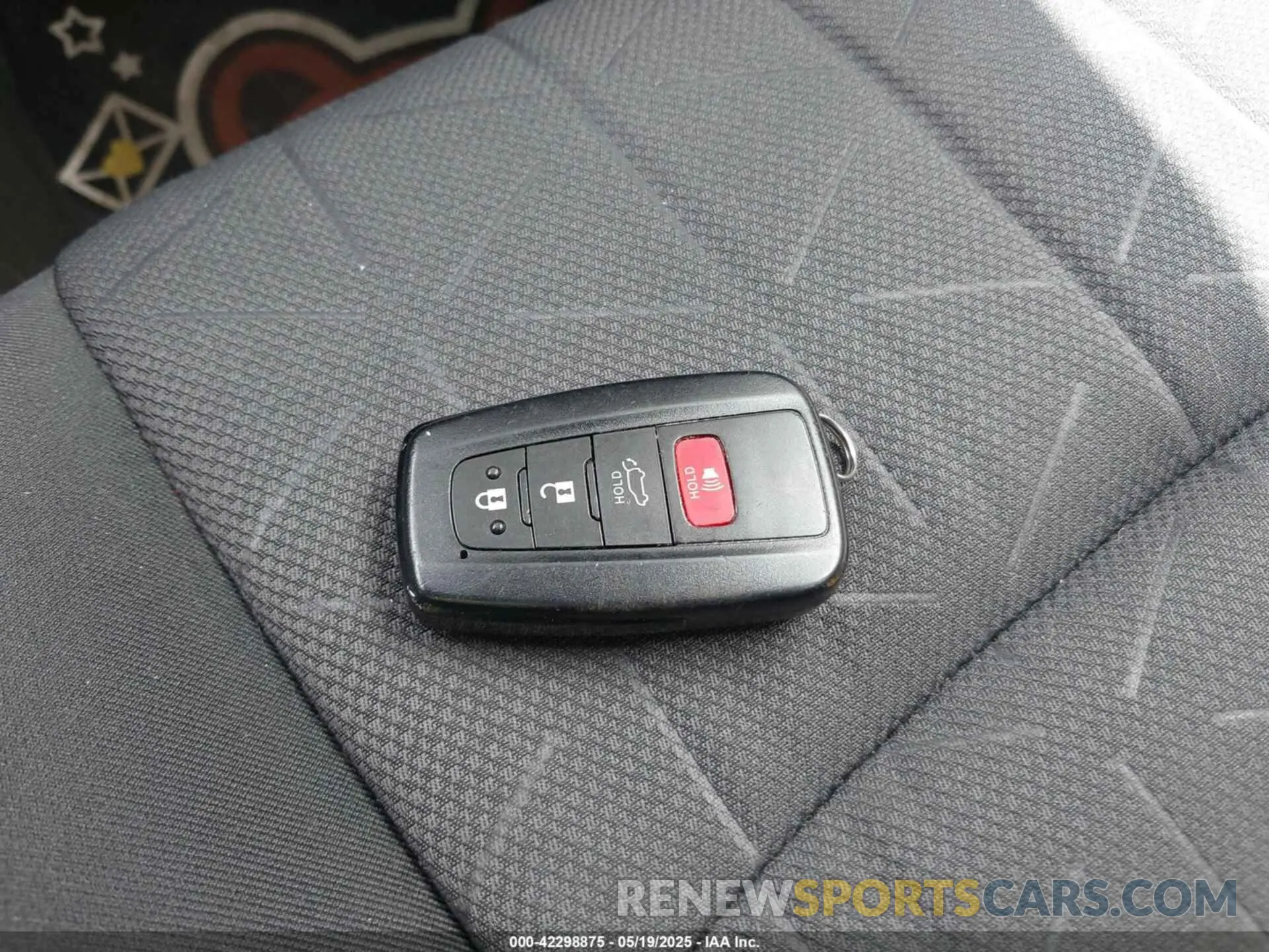 11 fotografías del automóvil dañado JTMW1RFV8KD032916 TOYOTA RAV4 2019