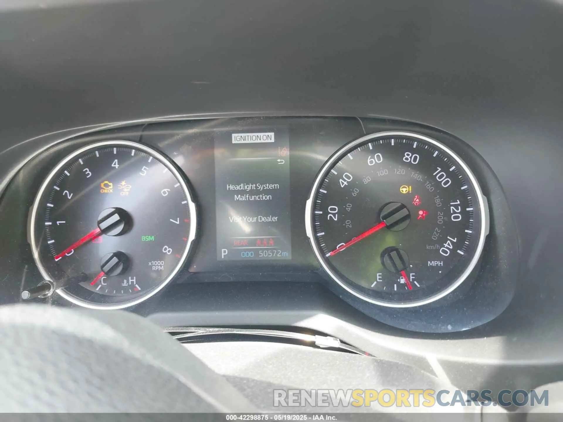 7 fotografías del automóvil dañado JTMW1RFV8KD032916 TOYOTA RAV4 2019