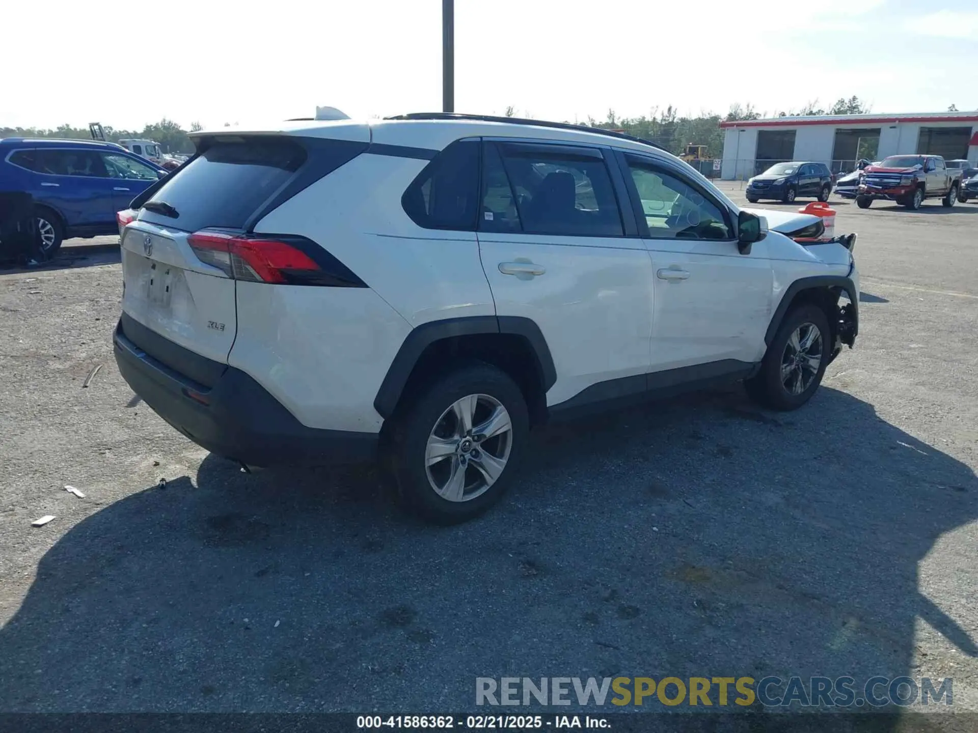 4 fotografías del automóvil dañado JTMW1RFV8KD502118 TOYOTA RAV4 2019