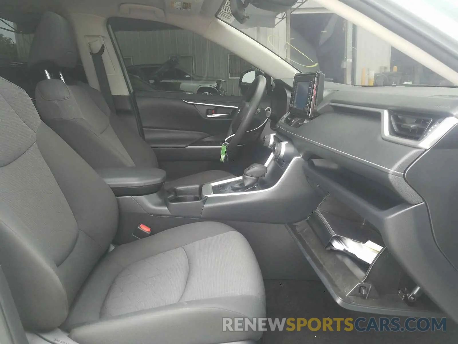 5 fotografías del automóvil dañado JTMW1RFV8KD513300 TOYOTA RAV4 2019