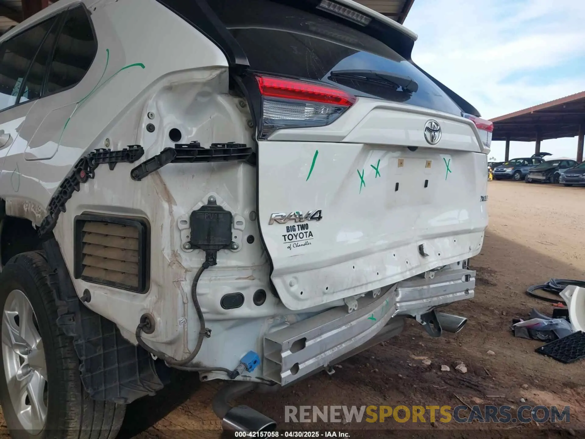6 fotografías del automóvil dañado JTMW1RFV9KD009824 TOYOTA RAV4 2019
