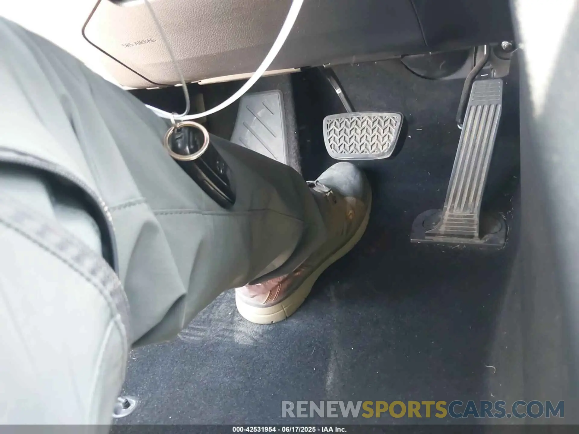 11 fotografías del automóvil dañado JTMW1RFV9KD508137 TOYOTA RAV4 2019