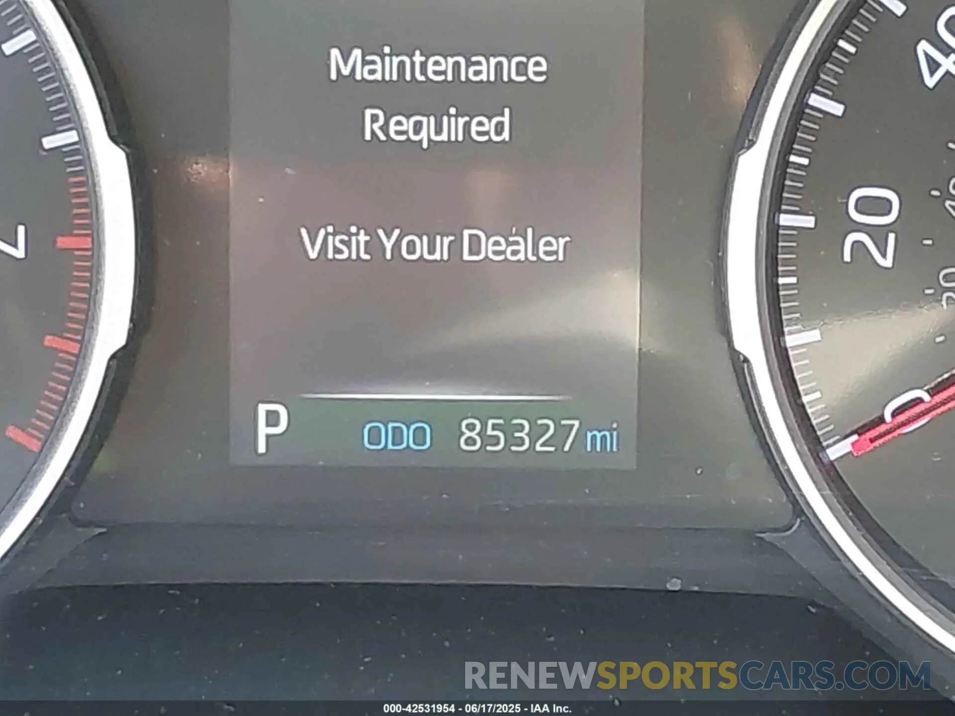 15 fotografías del automóvil dañado JTMW1RFV9KD508137 TOYOTA RAV4 2019