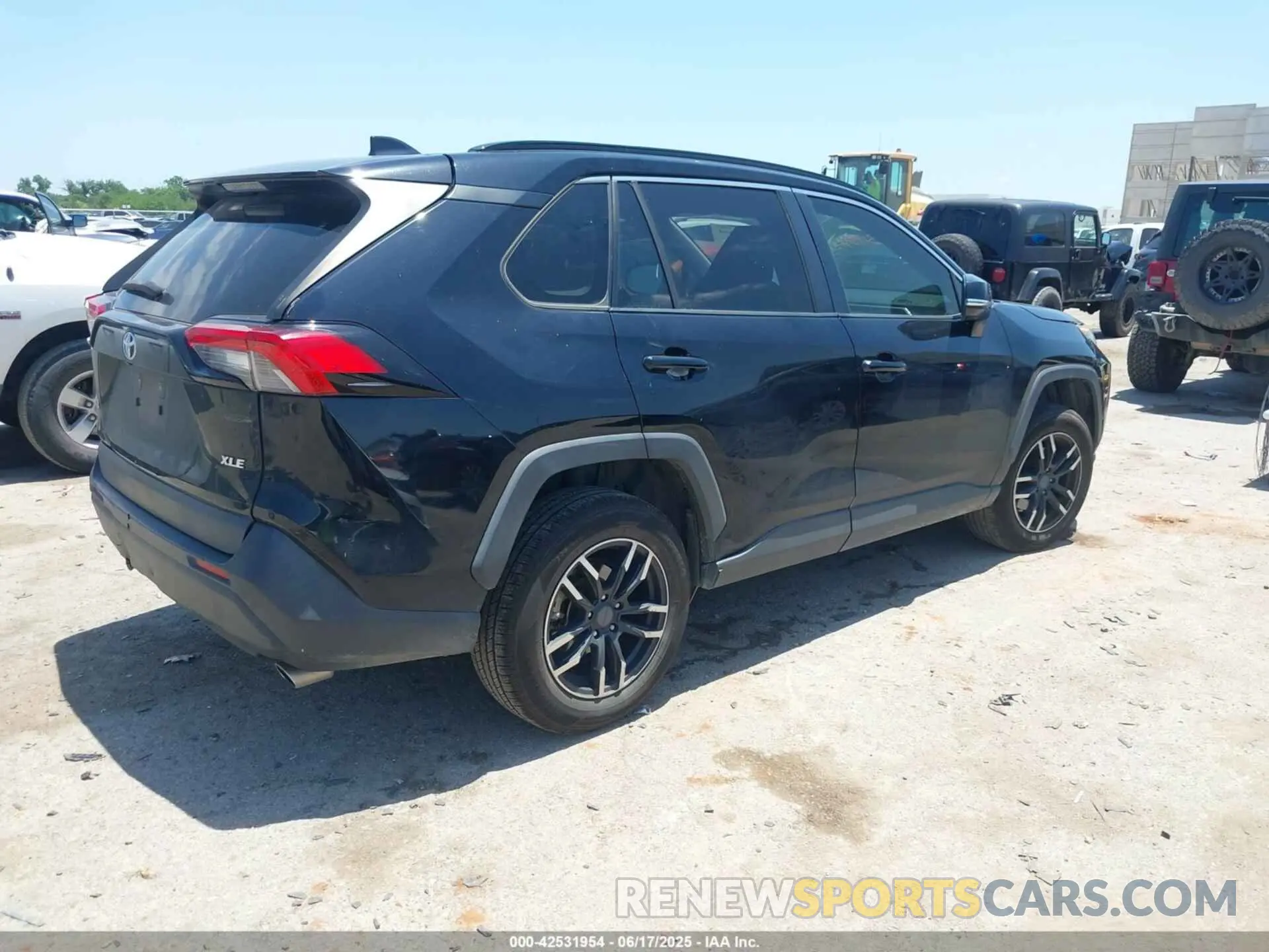 4 fotografías del automóvil dañado JTMW1RFV9KD508137 TOYOTA RAV4 2019