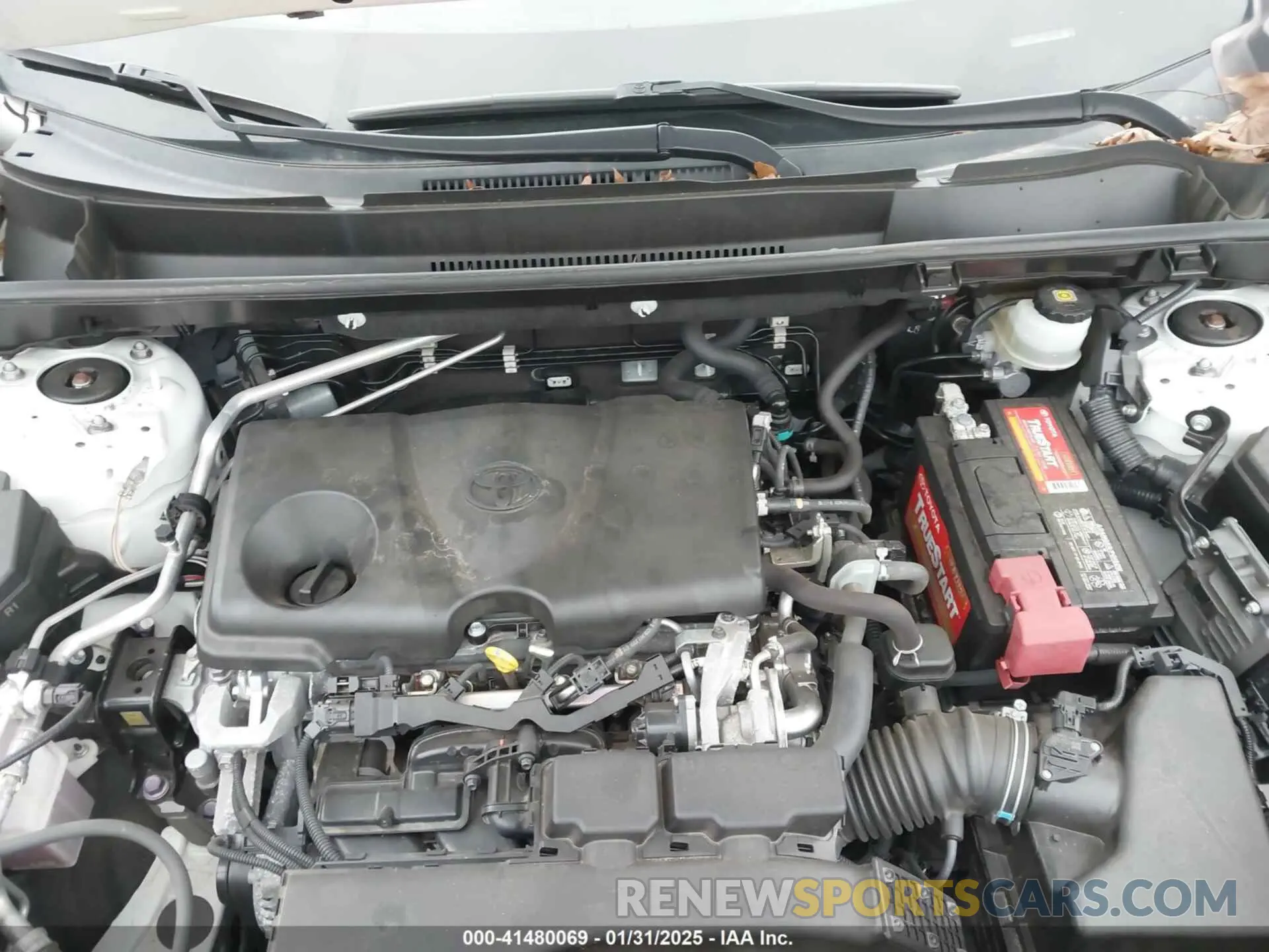 10 fotografías del automóvil dañado JTMW1RFVXKD014885 TOYOTA RAV4 2019