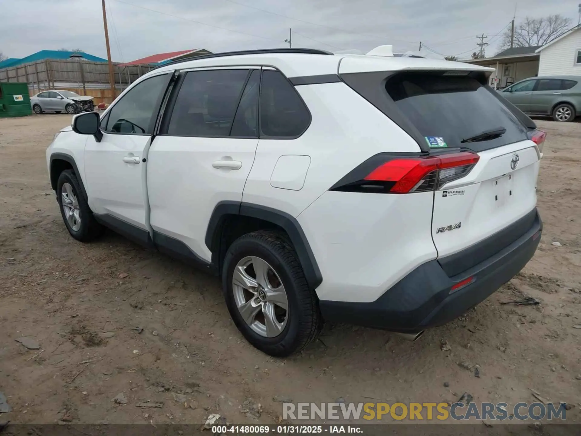 3 fotografías del automóvil dañado JTMW1RFVXKD014885 TOYOTA RAV4 2019