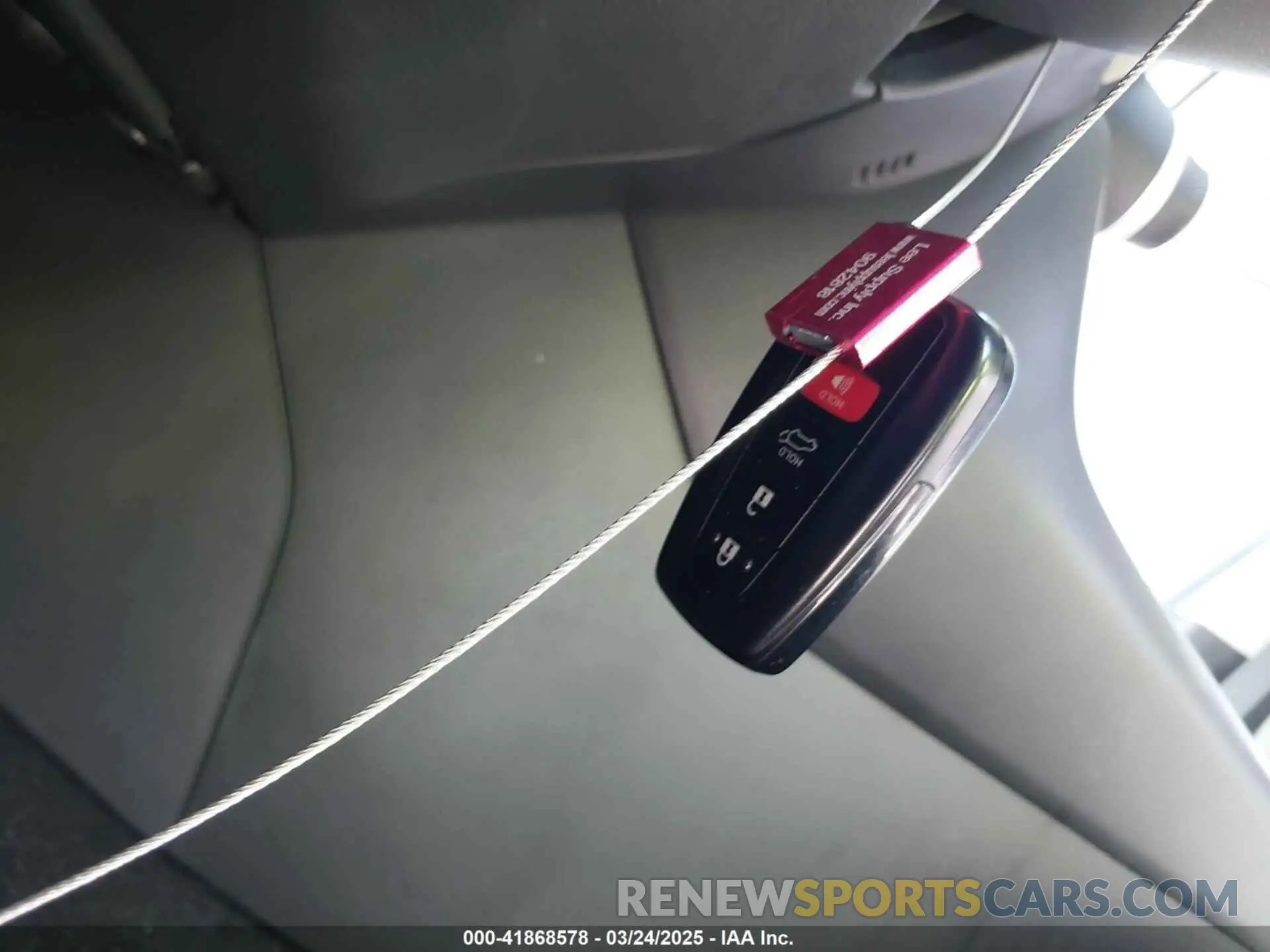 11 fotografías del automóvil dañado JTMW1RFVXKD035994 TOYOTA RAV4 2019