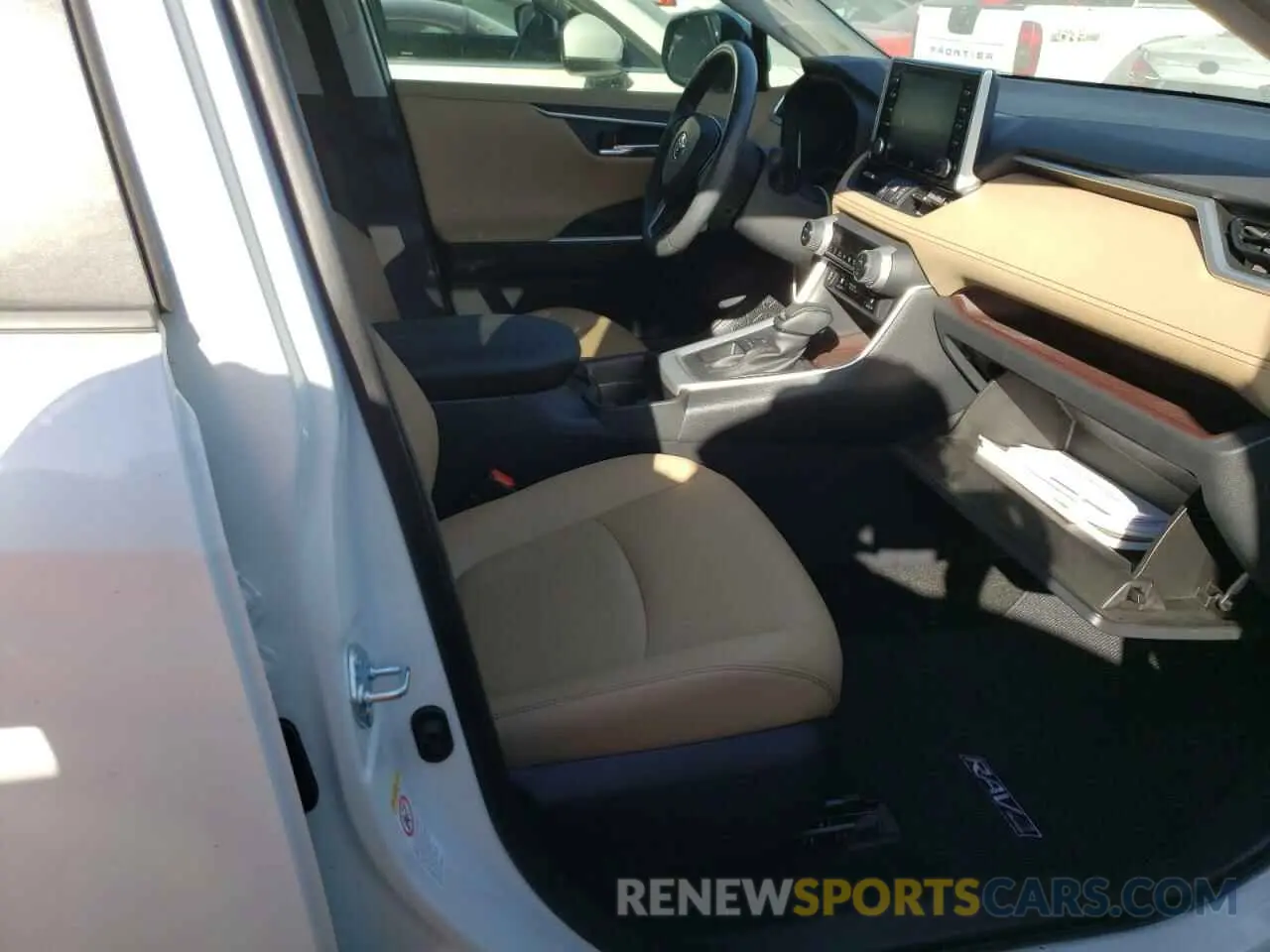 5 fotografías del automóvil dañado JTMY1RFV5KD006279 TOYOTA RAV4 2019
