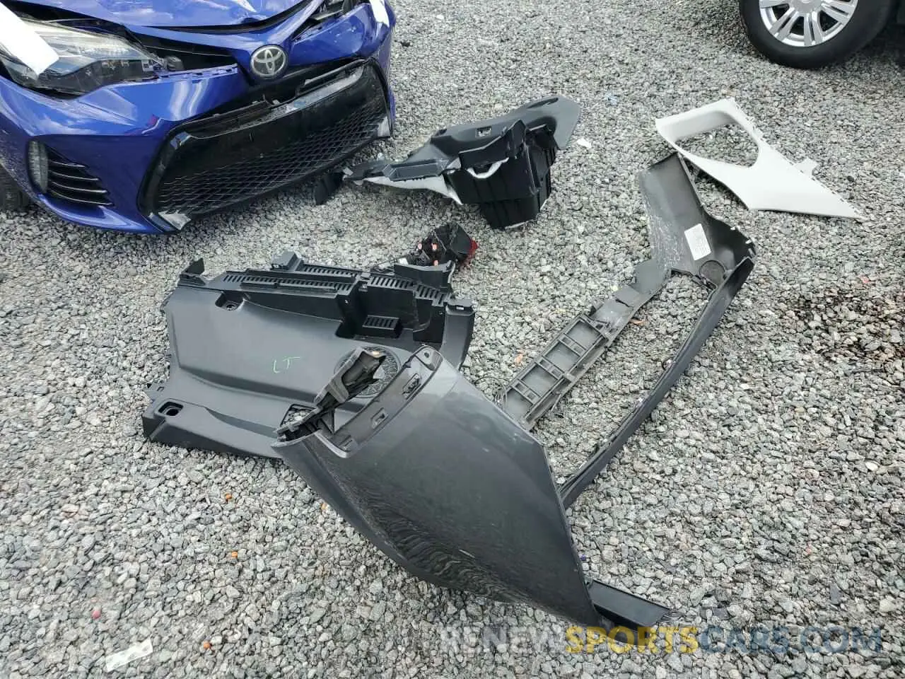 13 fotografías del automóvil dañado JTMY1RFV6KD515247 TOYOTA RAV4 2019