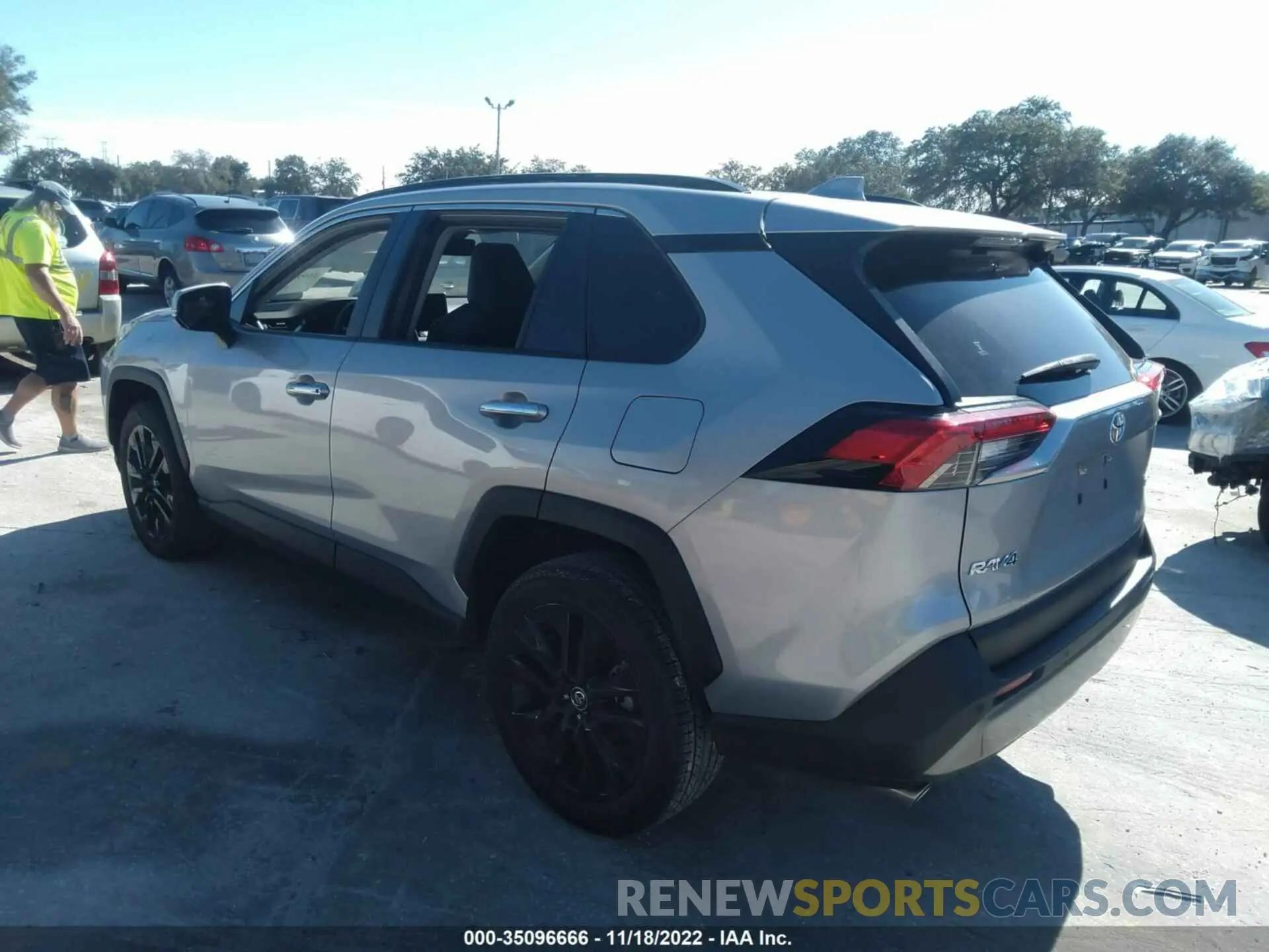 3 fotografías del automóvil dañado JTMY1RFV9KD008407 TOYOTA RAV4 2019