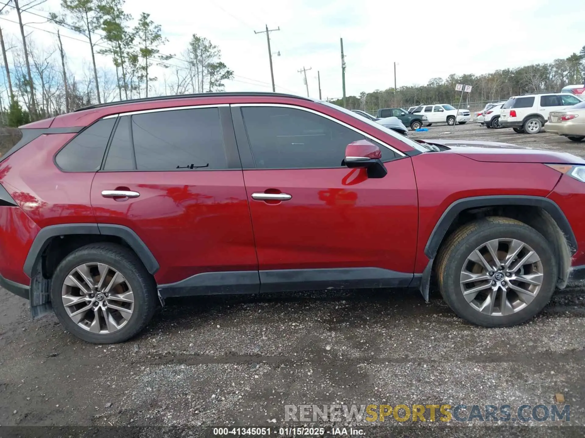 13 fotografías del automóvil dañado 2T3A1RFV0LW119952 TOYOTA RAV4 2020