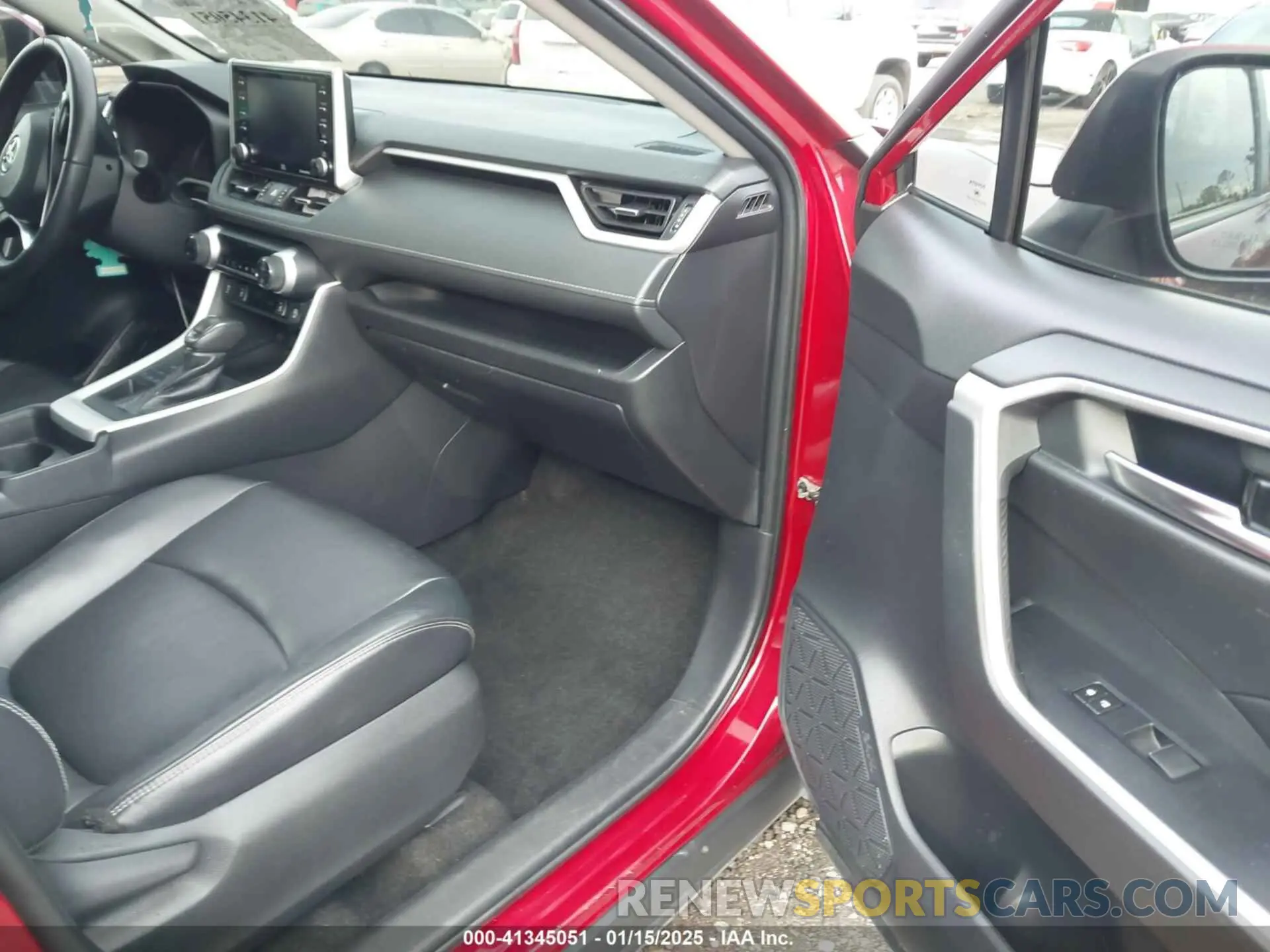 5 fotografías del automóvil dañado 2T3A1RFV0LW119952 TOYOTA RAV4 2020