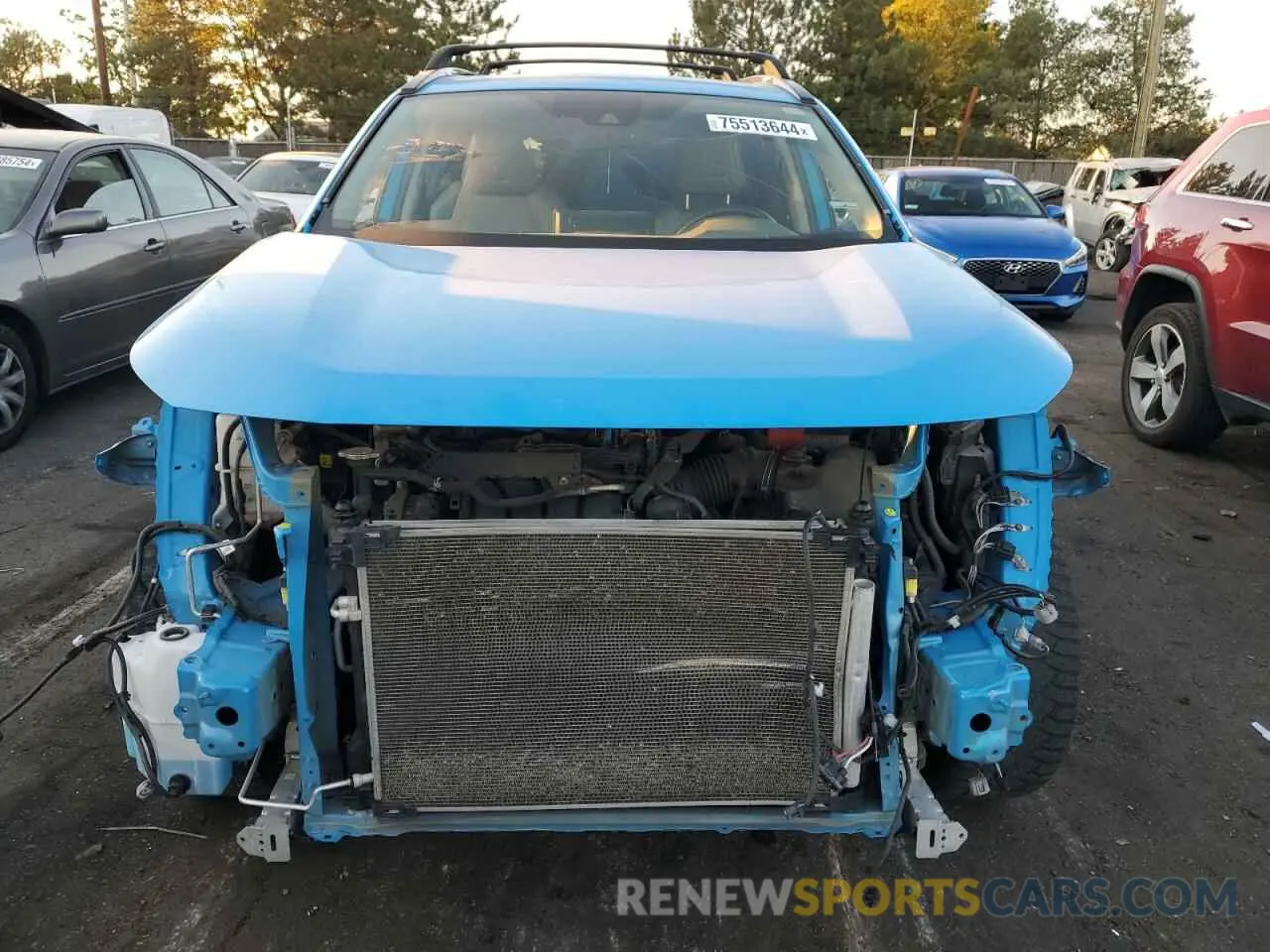 5 fotografías del automóvil dañado 2T3A1RFV1LC112364 TOYOTA RAV4 2020