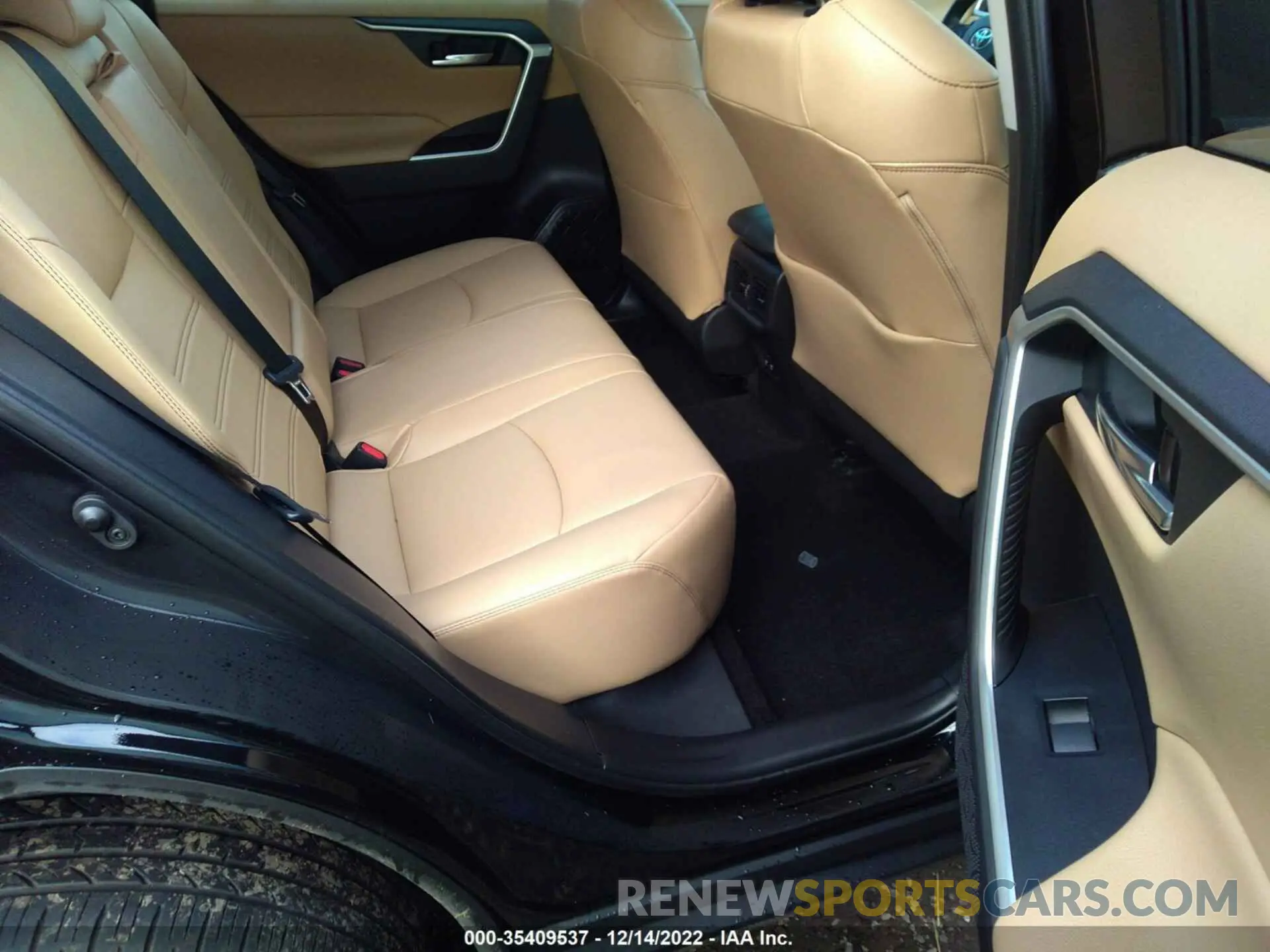 8 fotografías del automóvil dañado 2T3A1RFV2LW107379 TOYOTA RAV4 2020