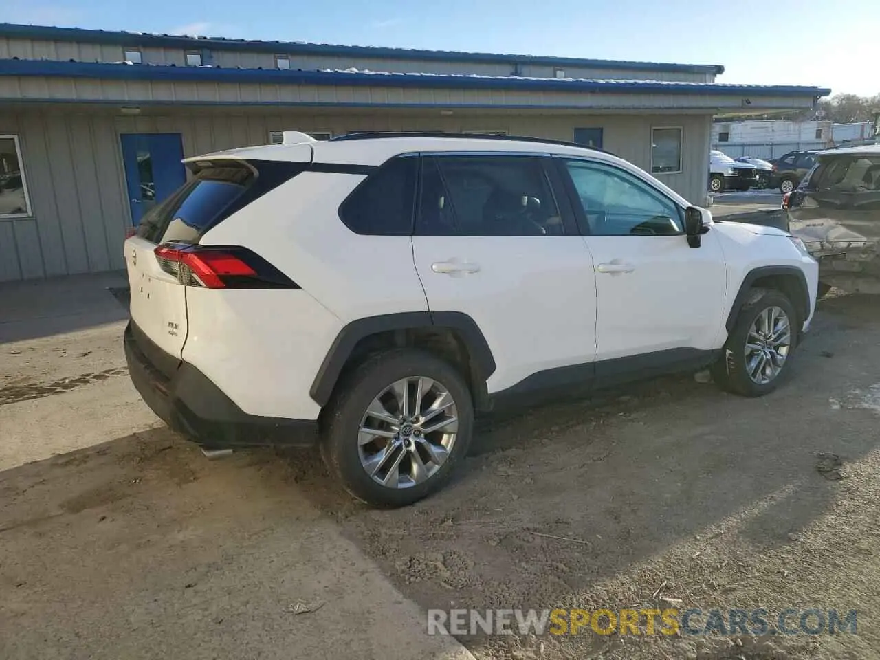 3 fotografías del automóvil dañado 2T3A1RFV2LW135831 TOYOTA RAV4 2020