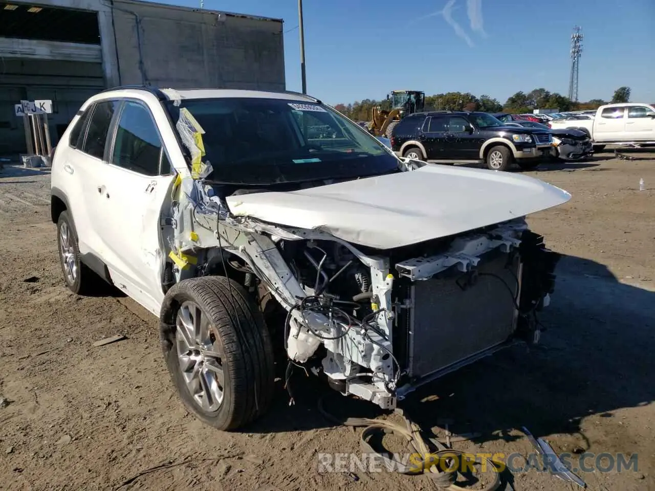 9 fotografías del automóvil dañado 2T3A1RFV3LW135076 TOYOTA RAV4 2020