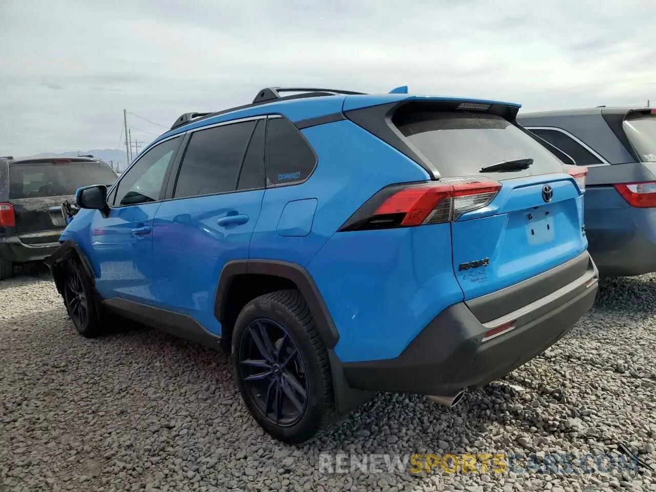 2 fotografías del automóvil dañado 2T3A1RFV6LC072945 TOYOTA RAV4 2020
