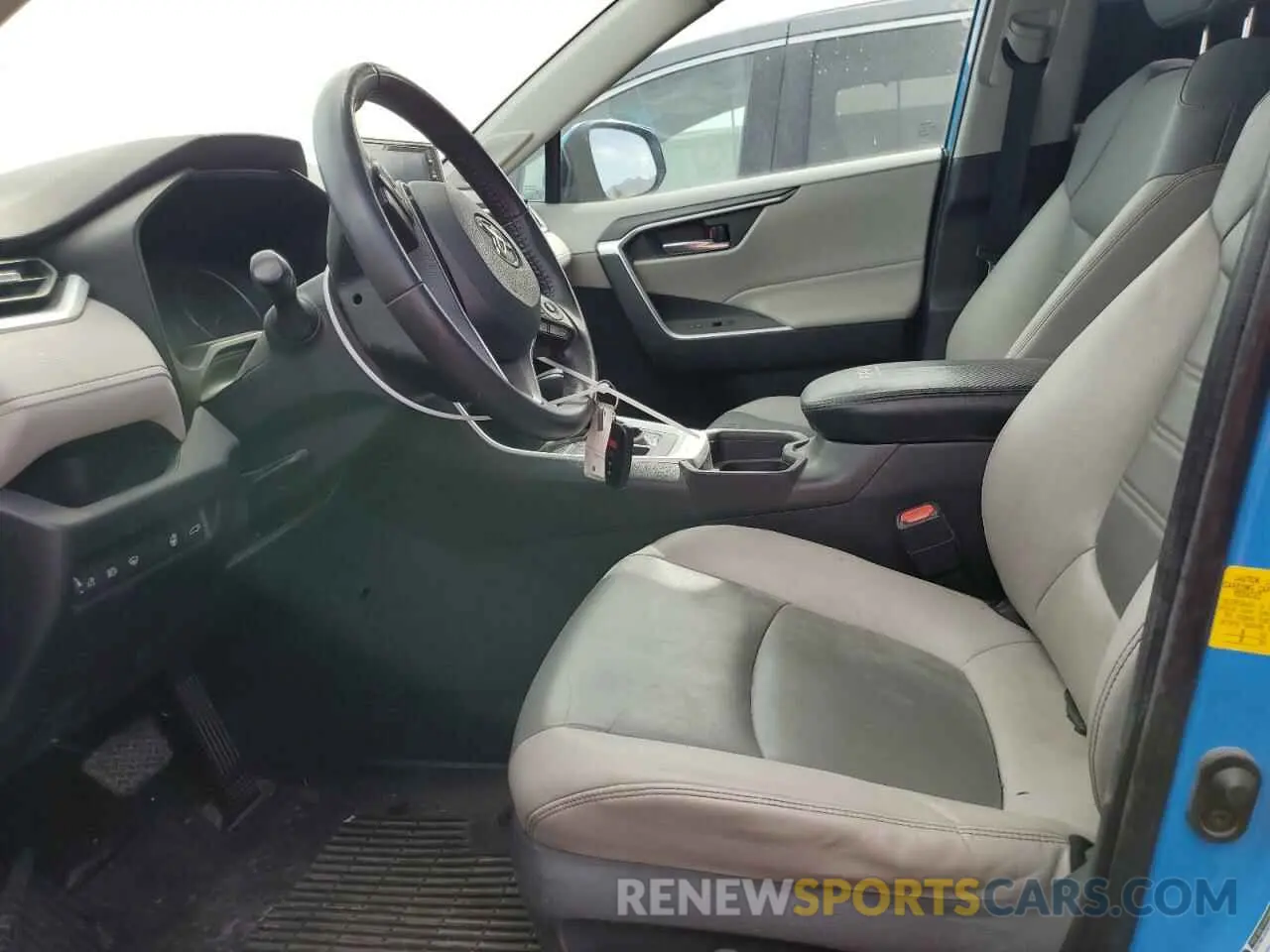 7 fotografías del automóvil dañado 2T3A1RFV6LC072945 TOYOTA RAV4 2020