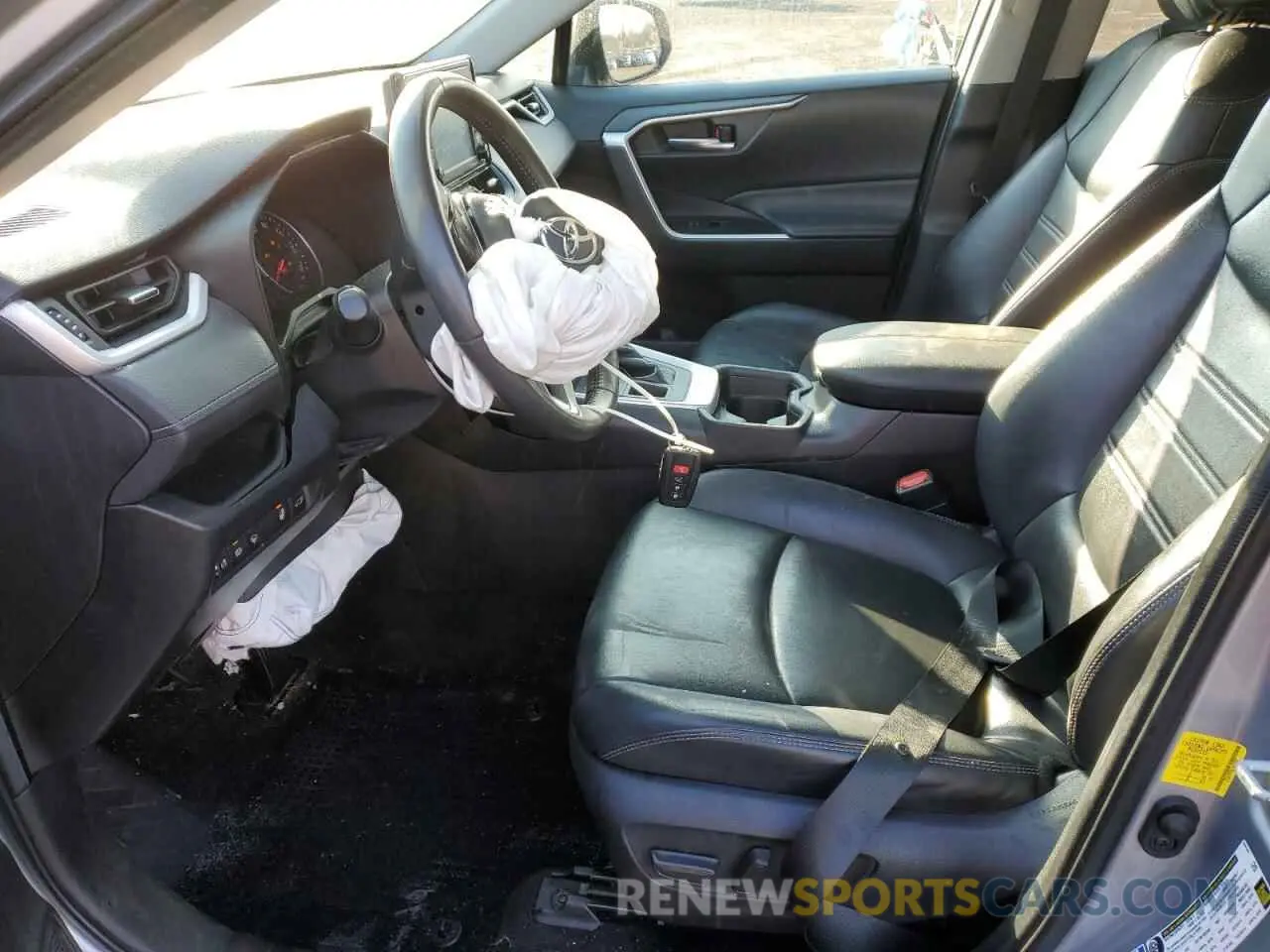7 fotografías del automóvil dañado 2T3A1RFV8LW102297 TOYOTA RAV4 2020