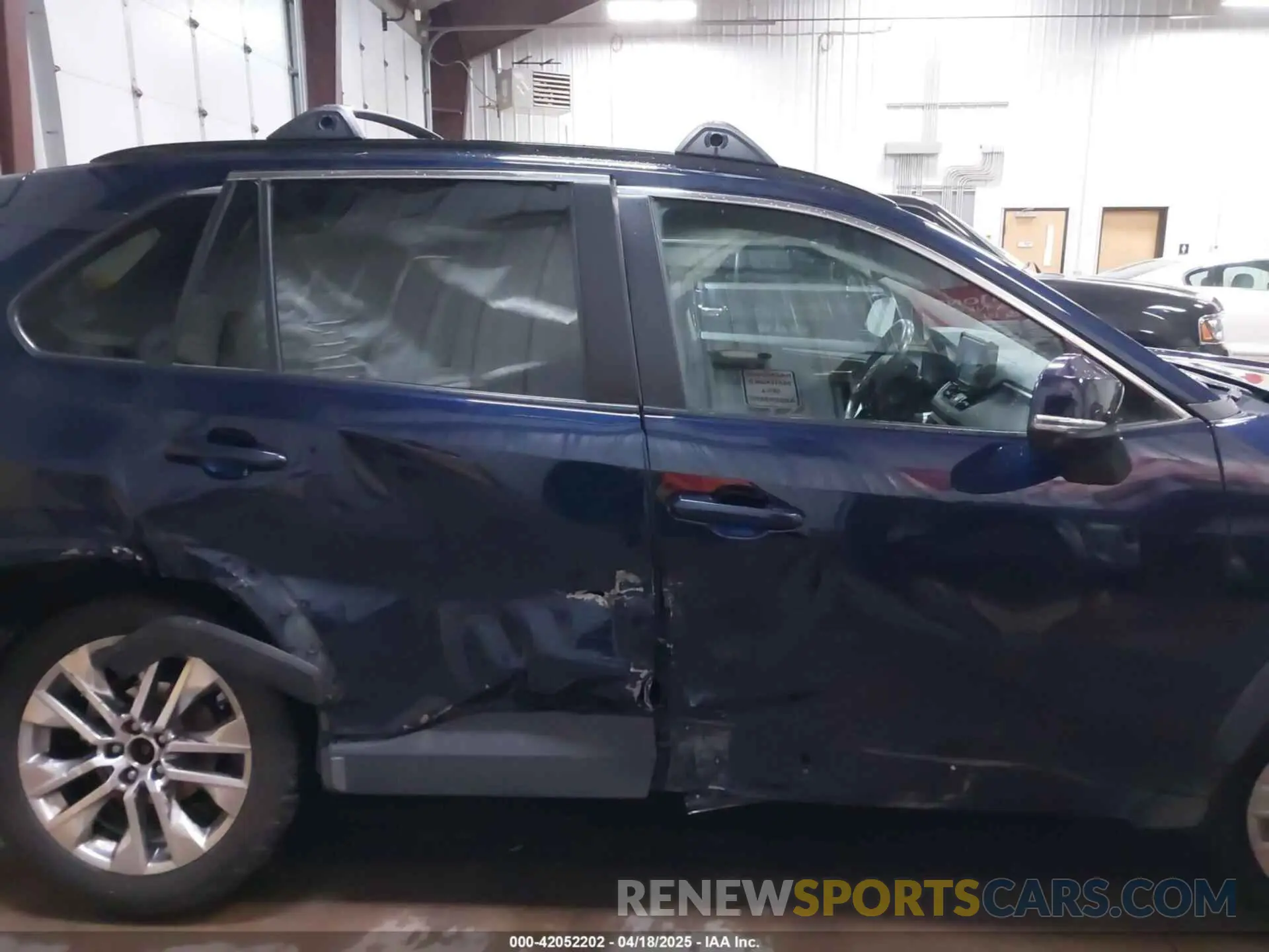 14 fotografías del automóvil dañado 2T3A1RFV8LW109315 TOYOTA RAV4 2020